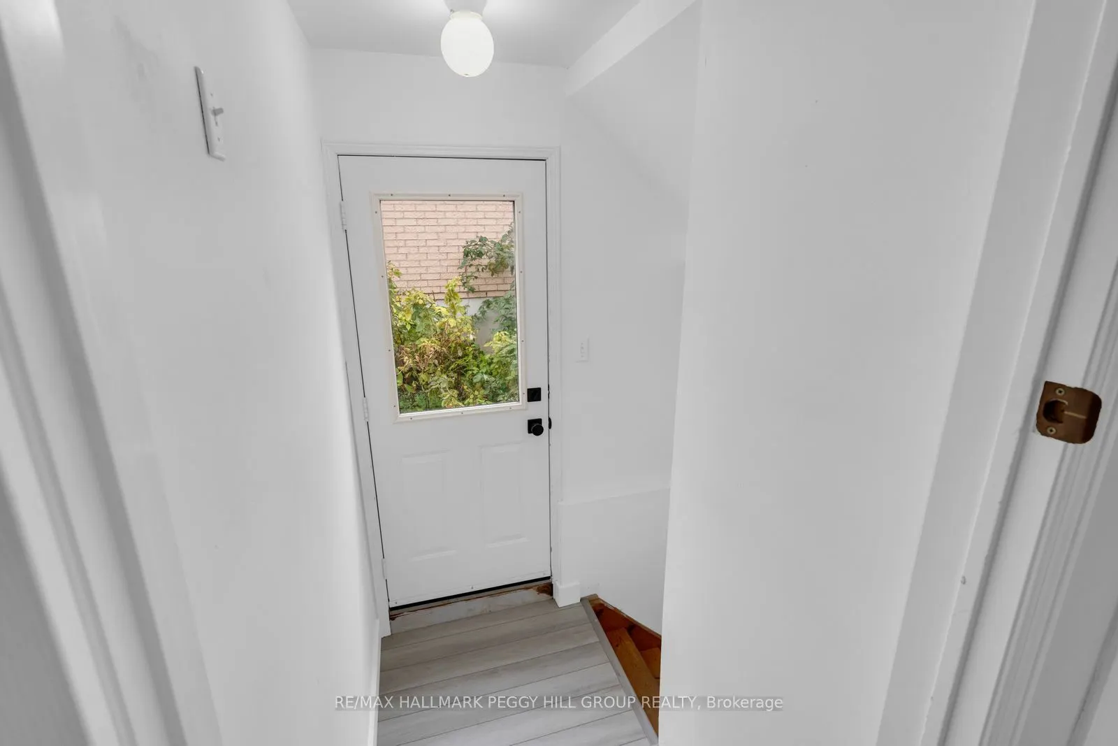 10 Kate Aitken Crescent