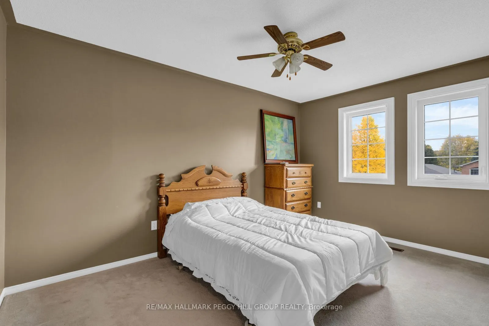 10 Kate Aitken Crescent