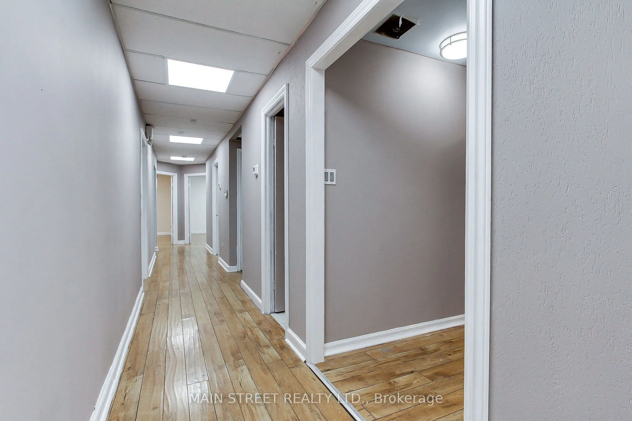 227 Eagle Street #200 (Lower)