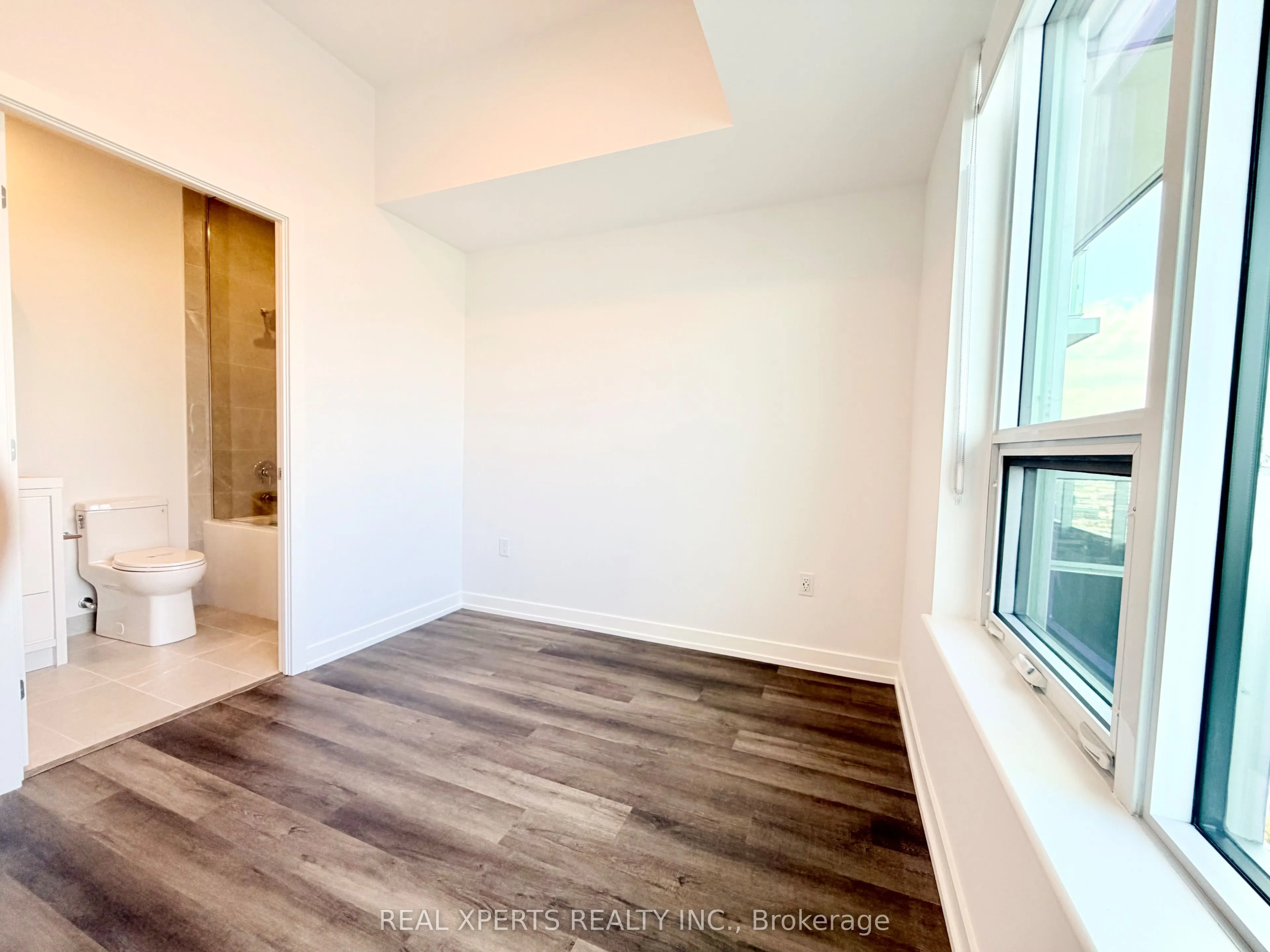 5 Meadowdale Road #1901