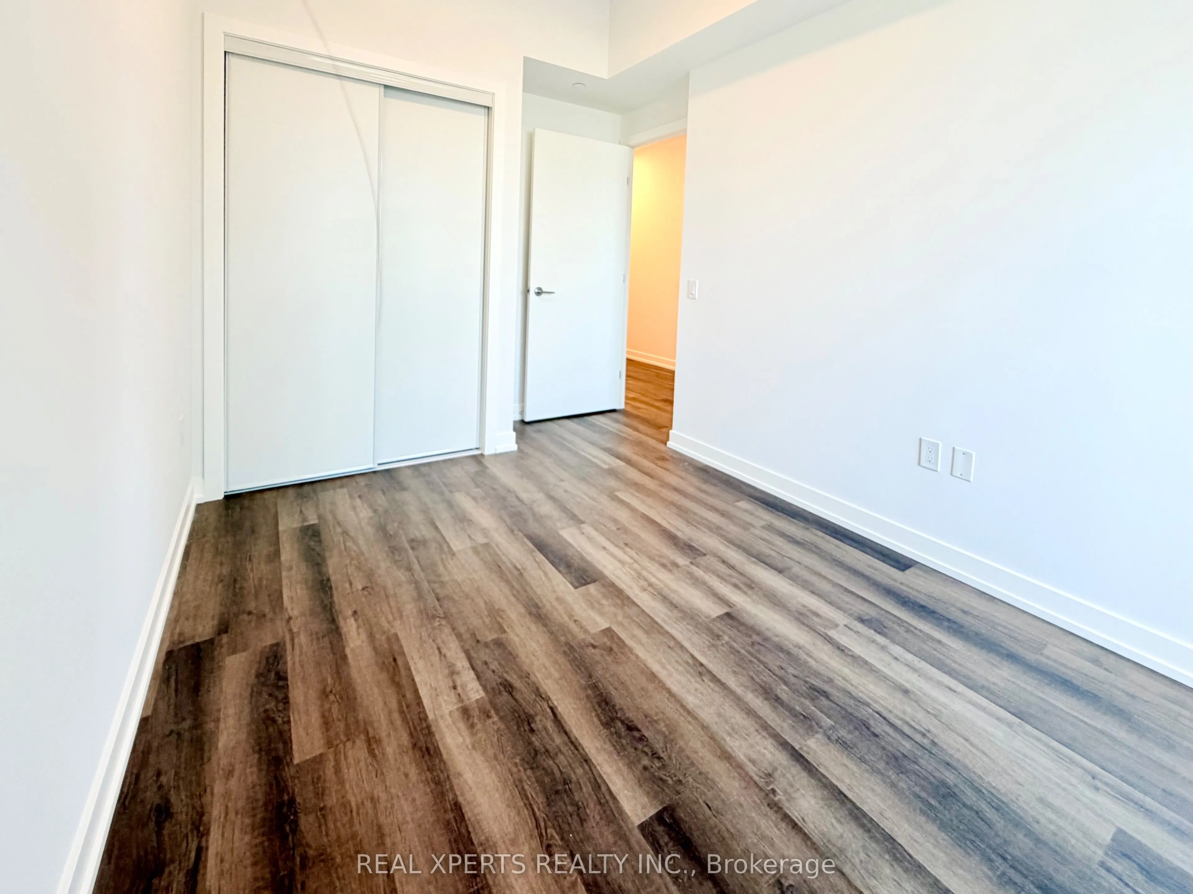 5 Meadowdale Road #1901