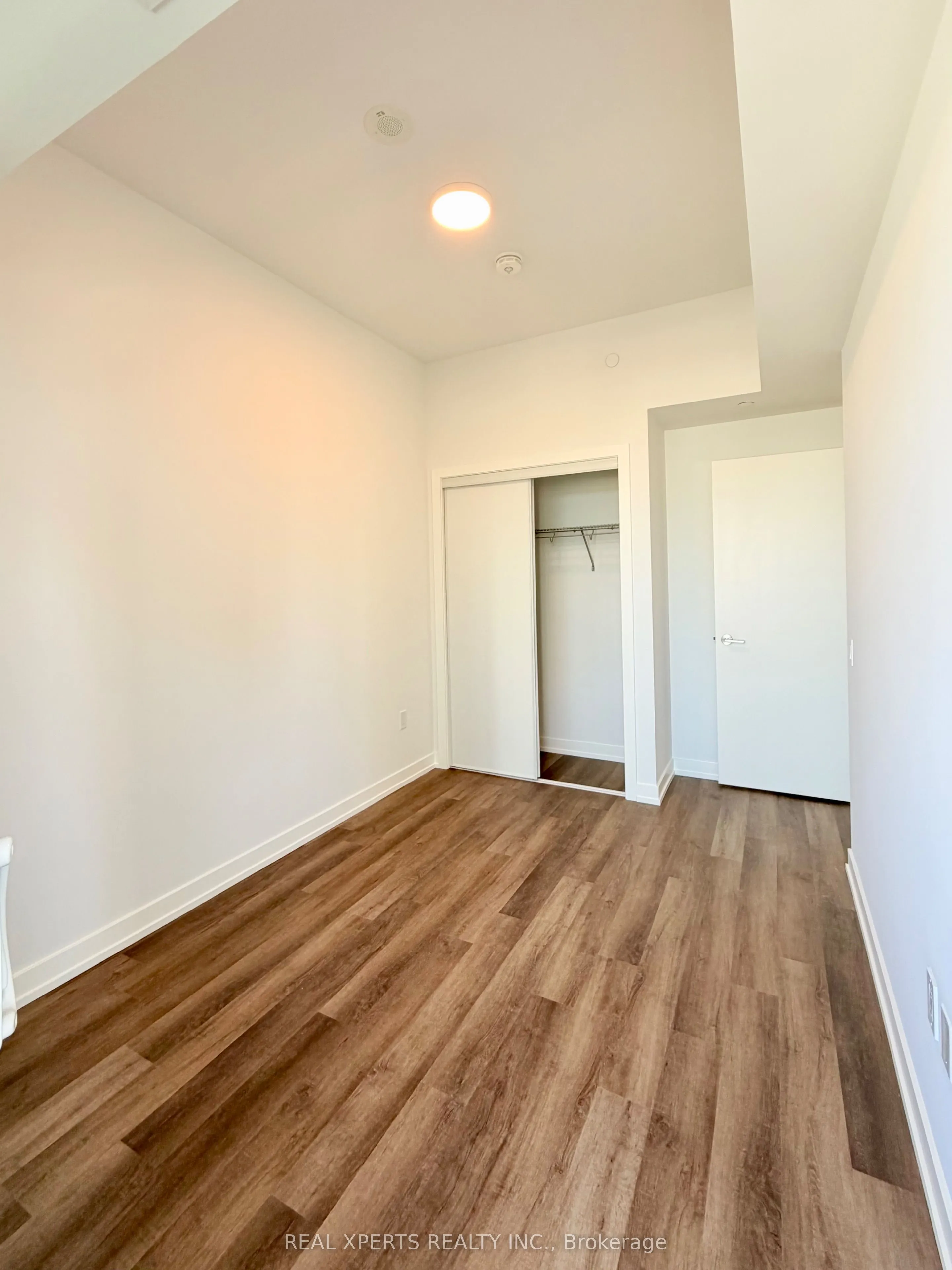 5 Meadowdale Road #1901