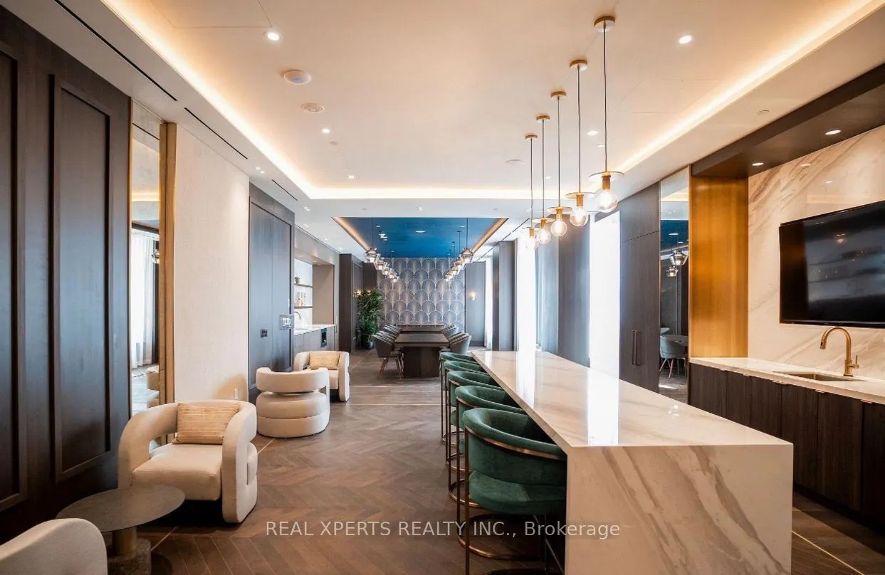 5 Meadowdale Road #1901
