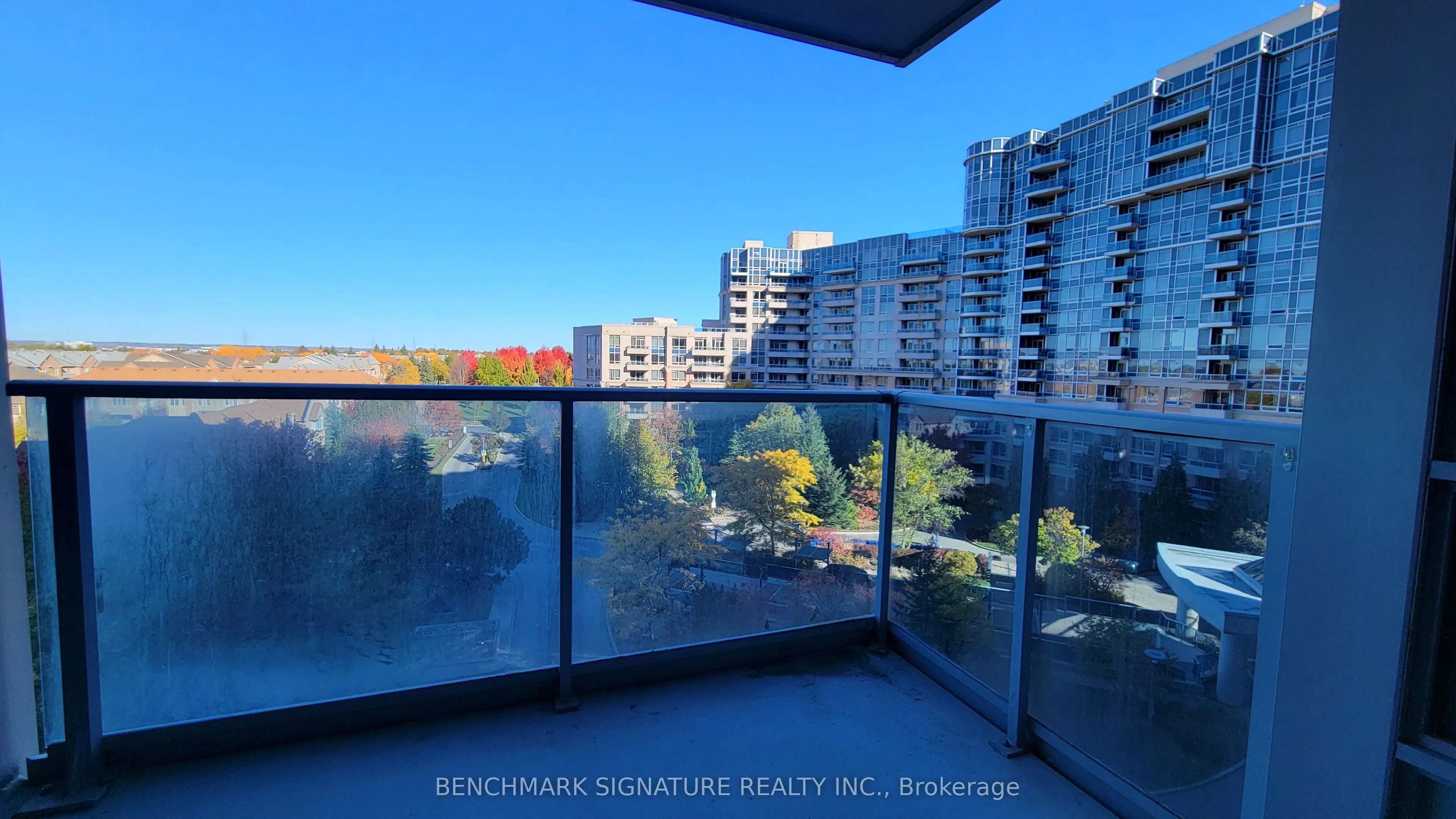 23 Cox Boulevard #887
