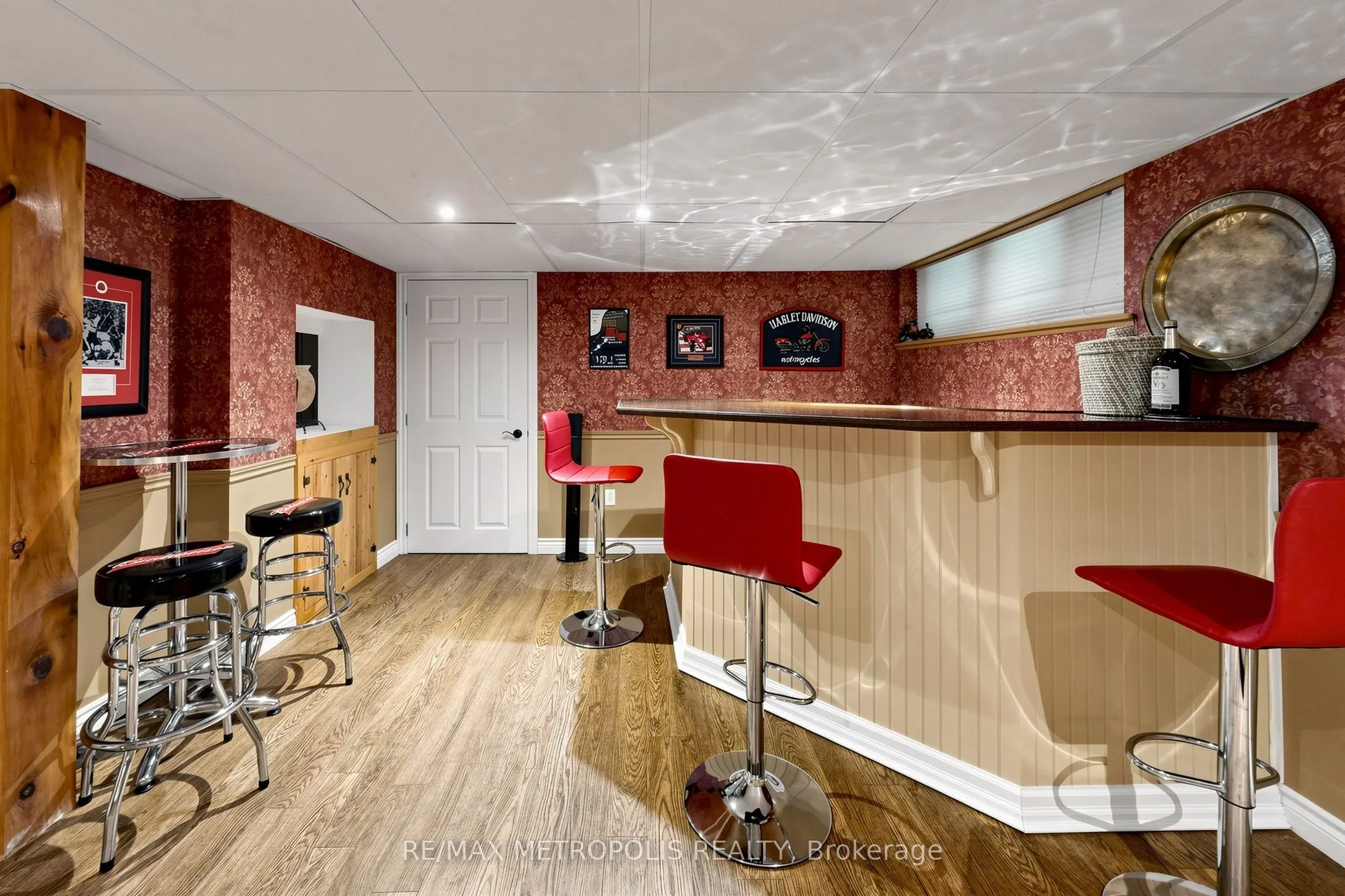 11590 Side Road 17