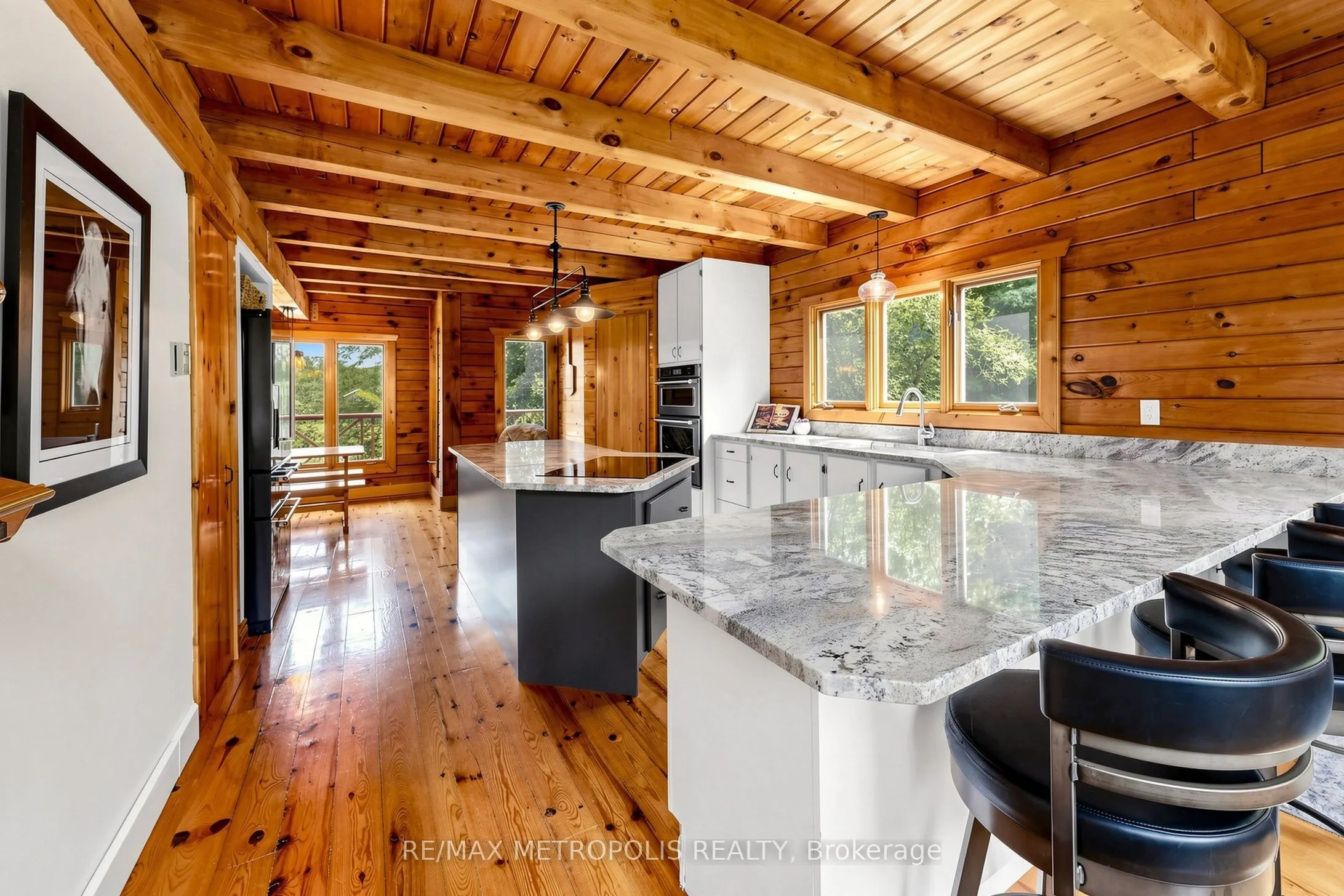 11590 Side Road 17