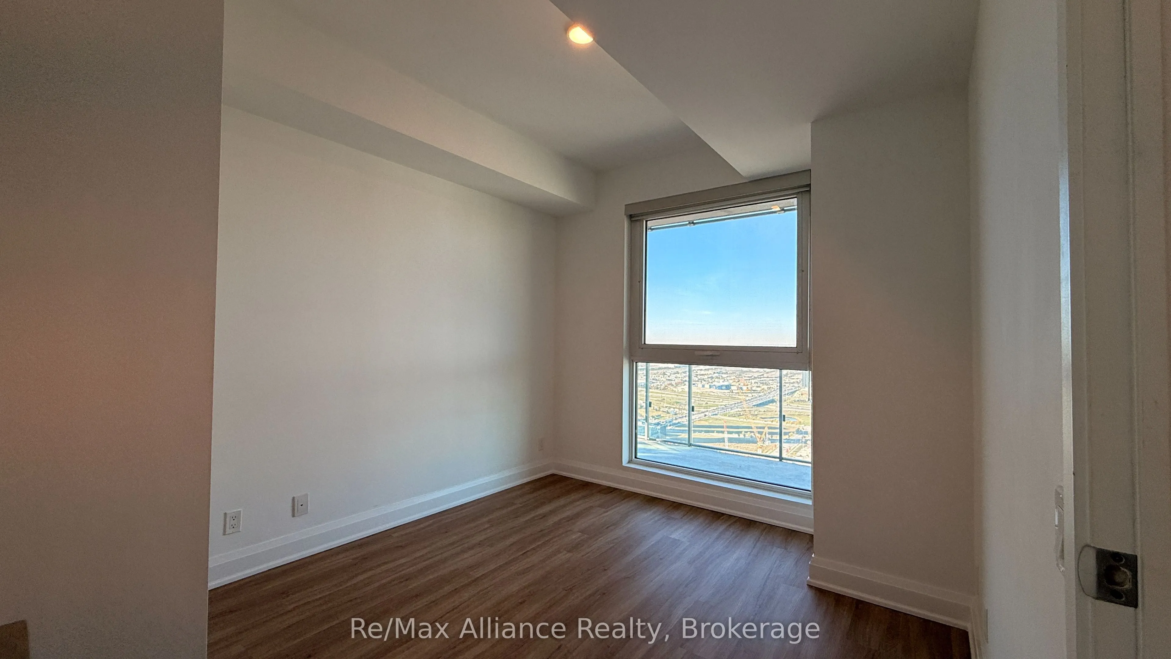 7890 Jane Street #5503