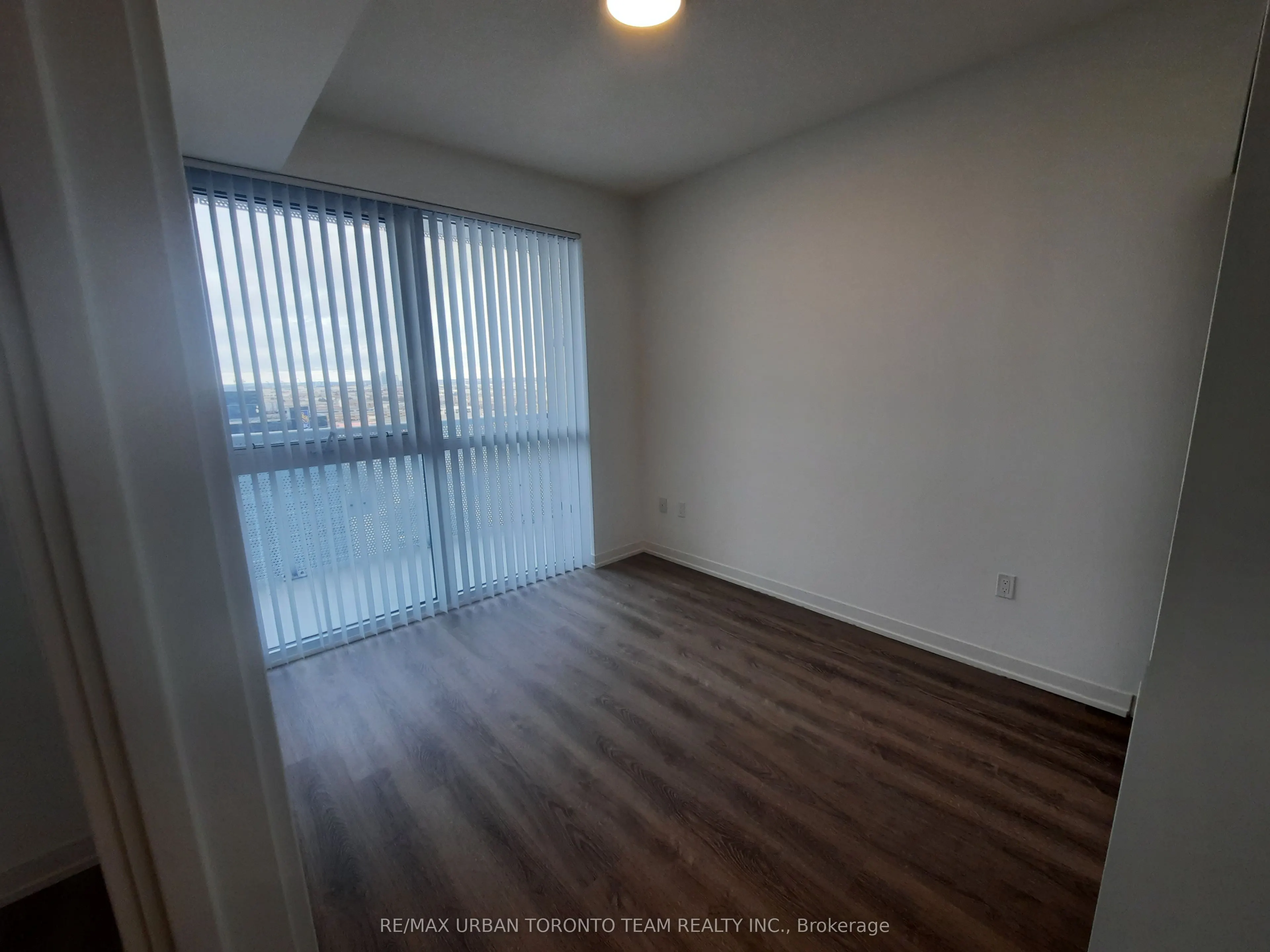 8 Interchange Way #1505