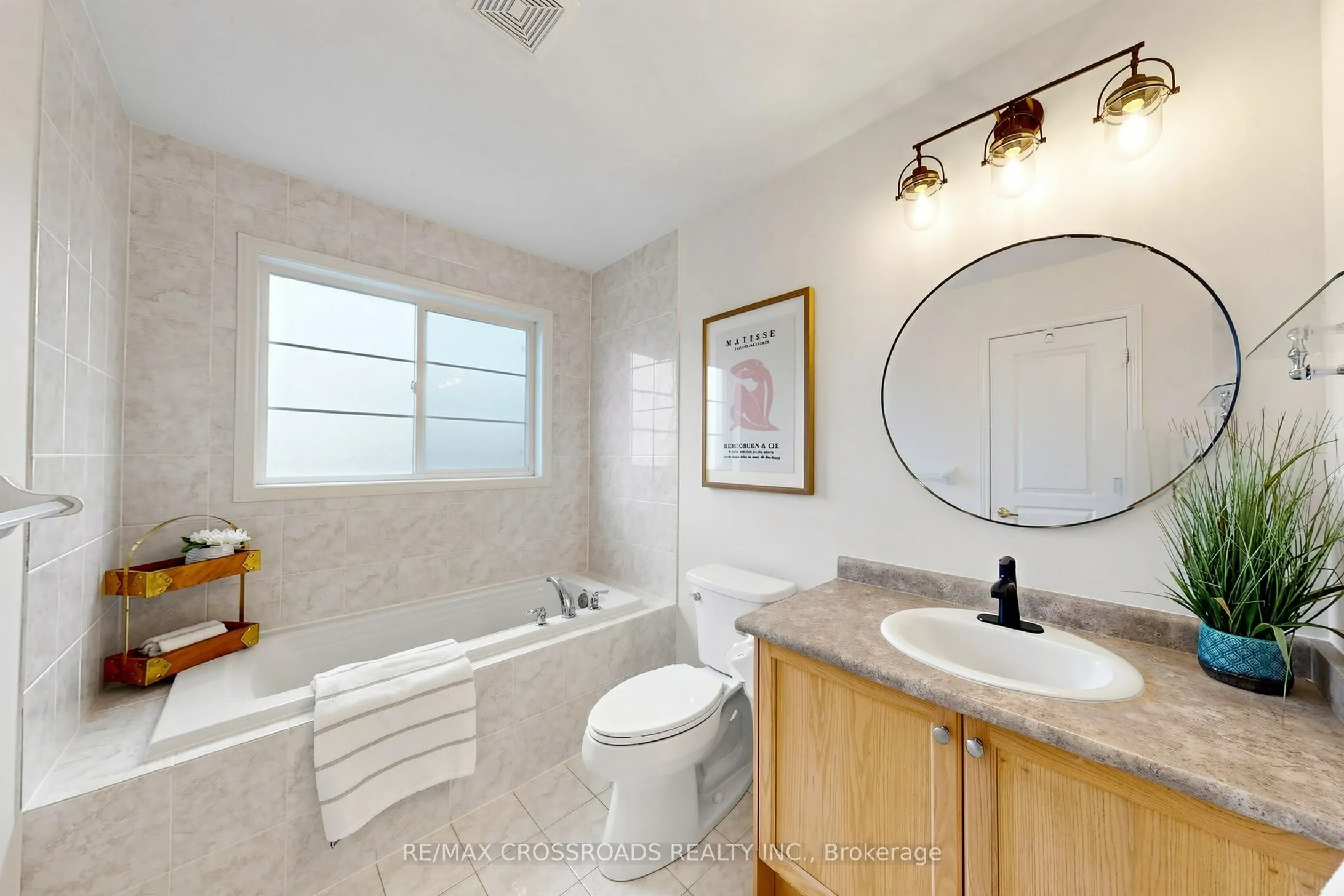 78 Vera Lynn Crescent