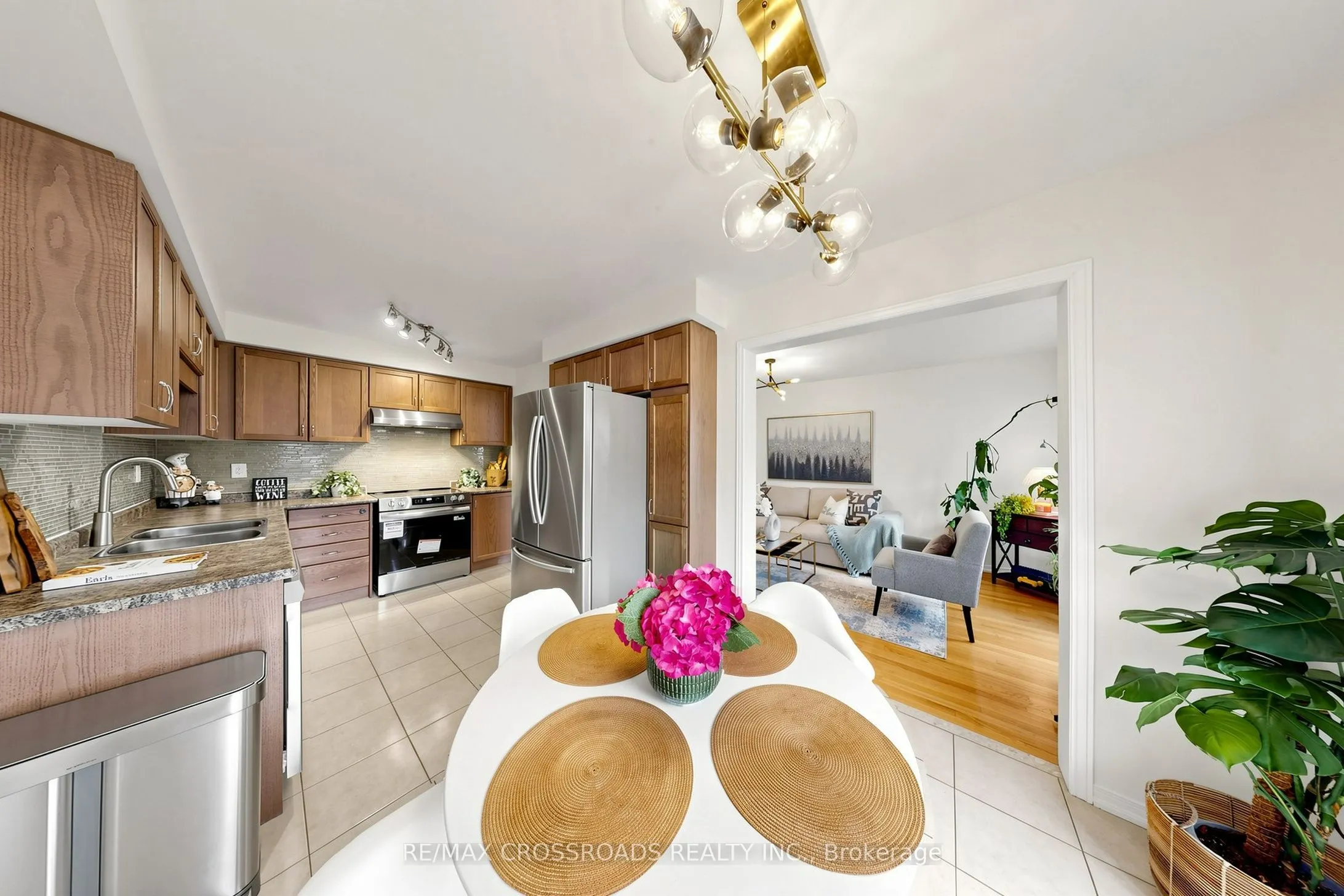 78 Vera Lynn Crescent