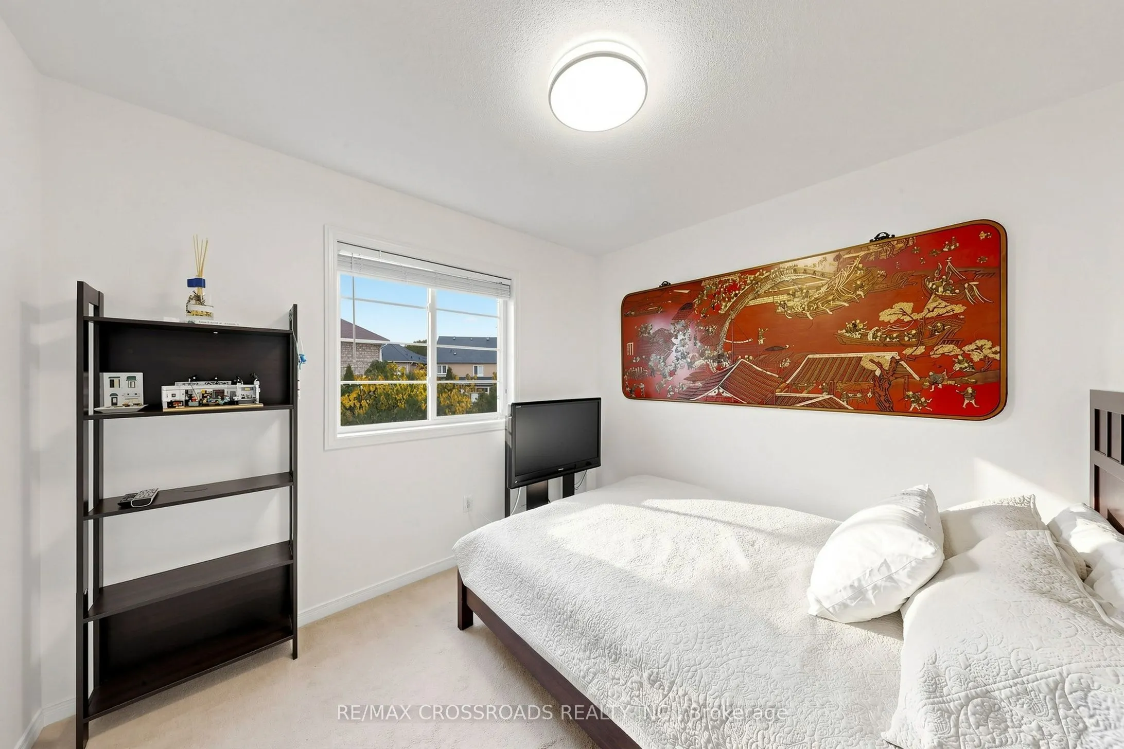 78 Vera Lynn Crescent