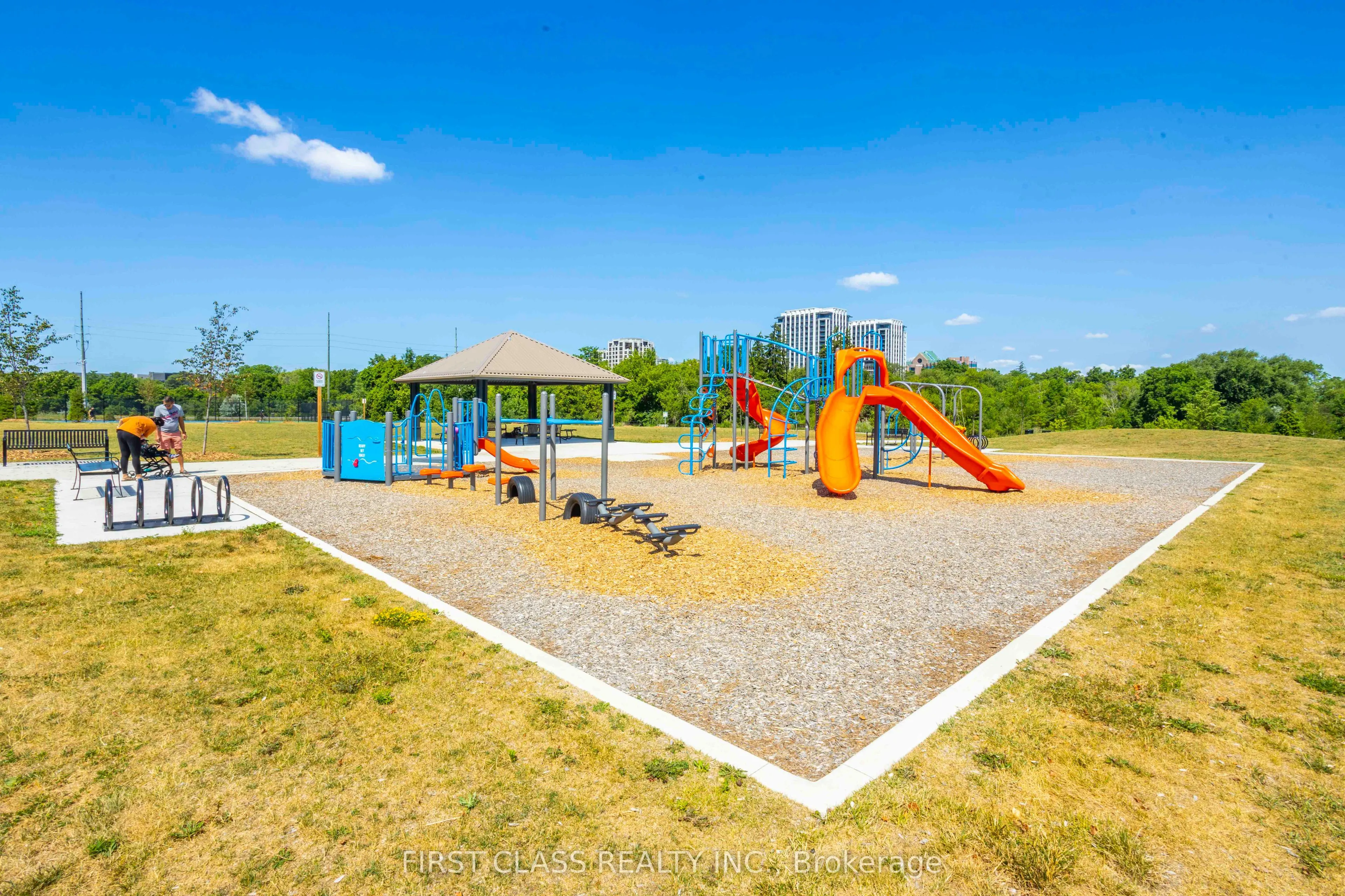 8 Rouge Valley Drive #1212