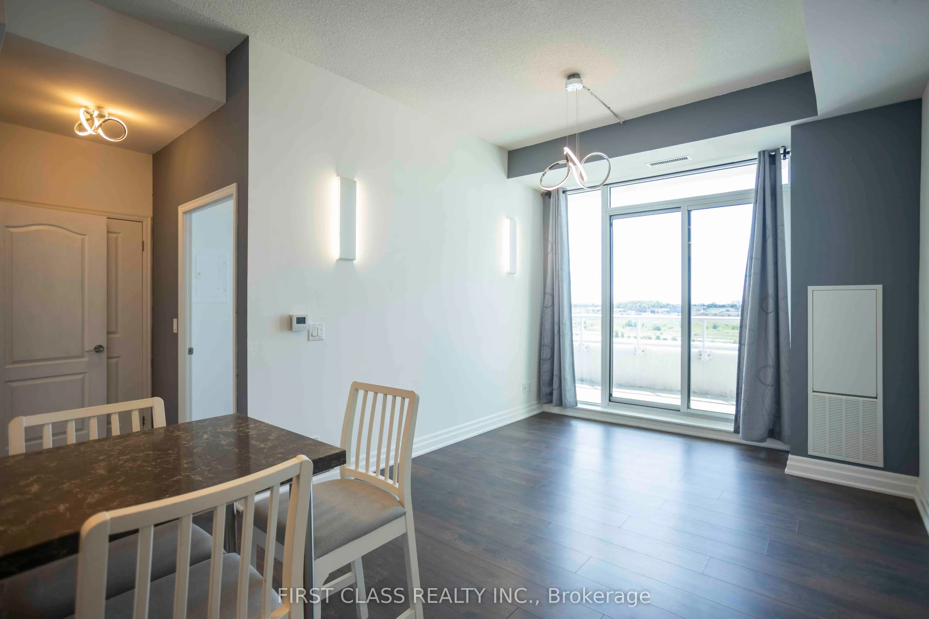 8 Rouge Valley Drive #1212