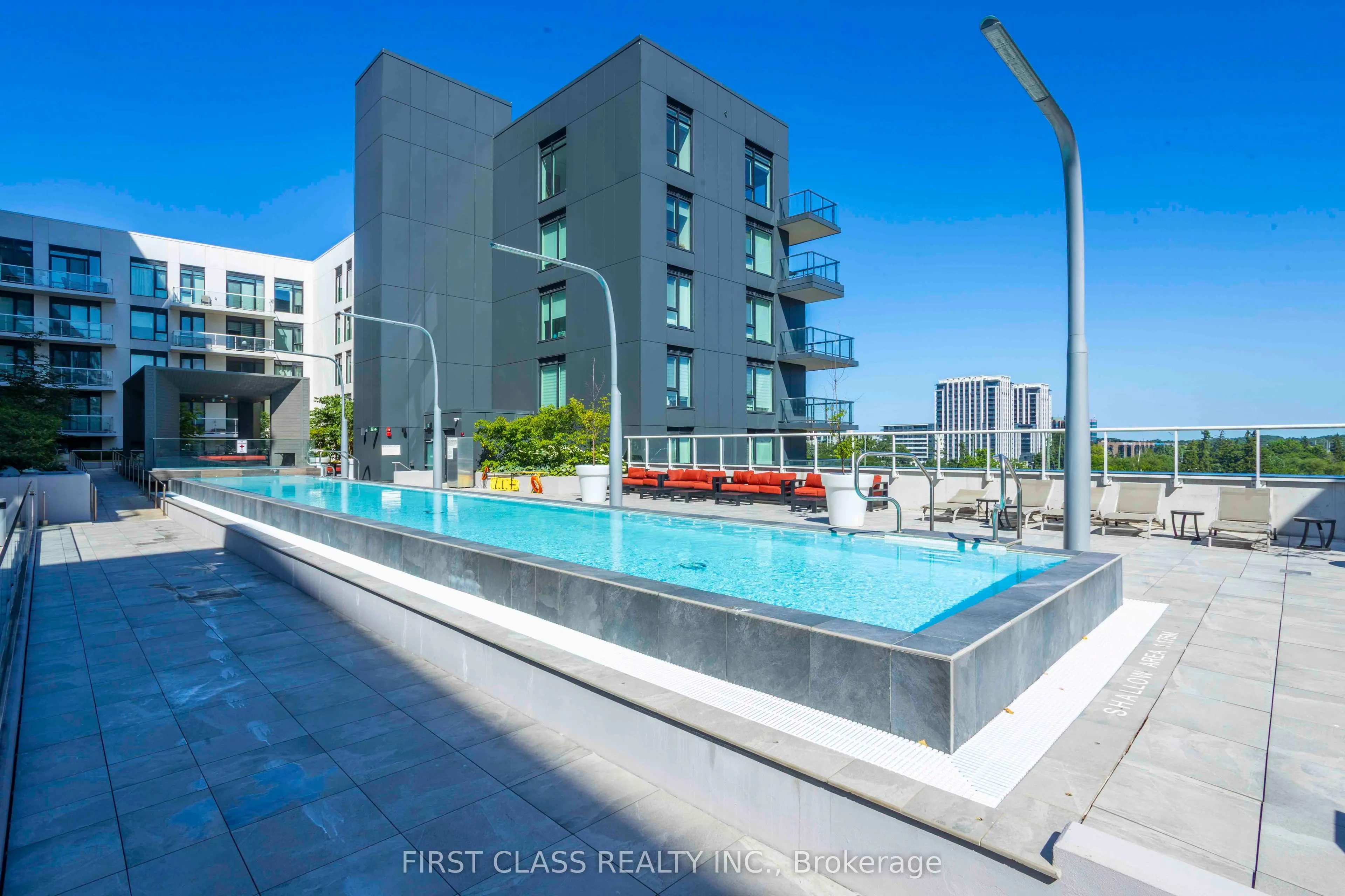 8 Rouge Valley Drive #1212