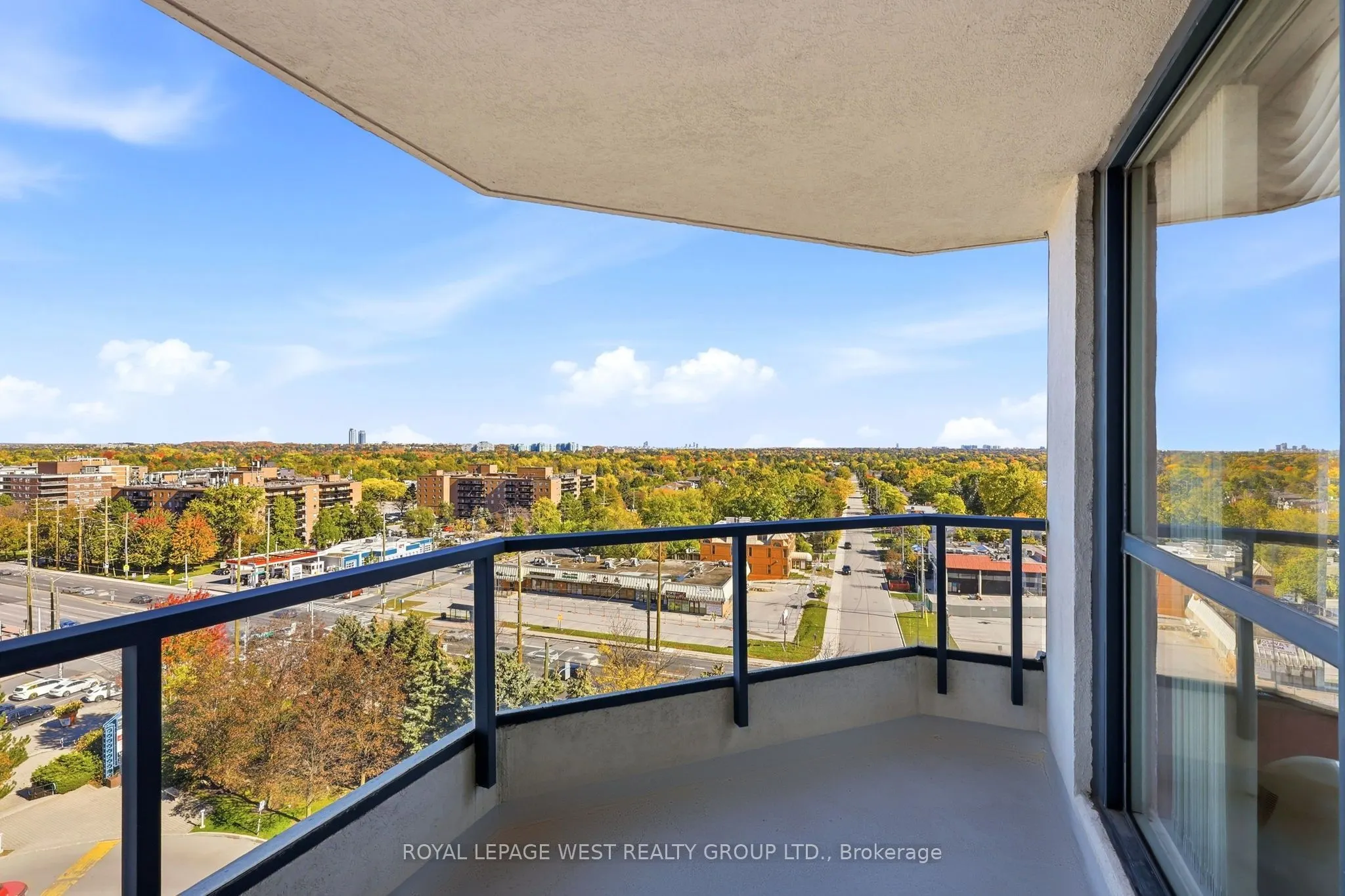 7300 Yonge Street #940