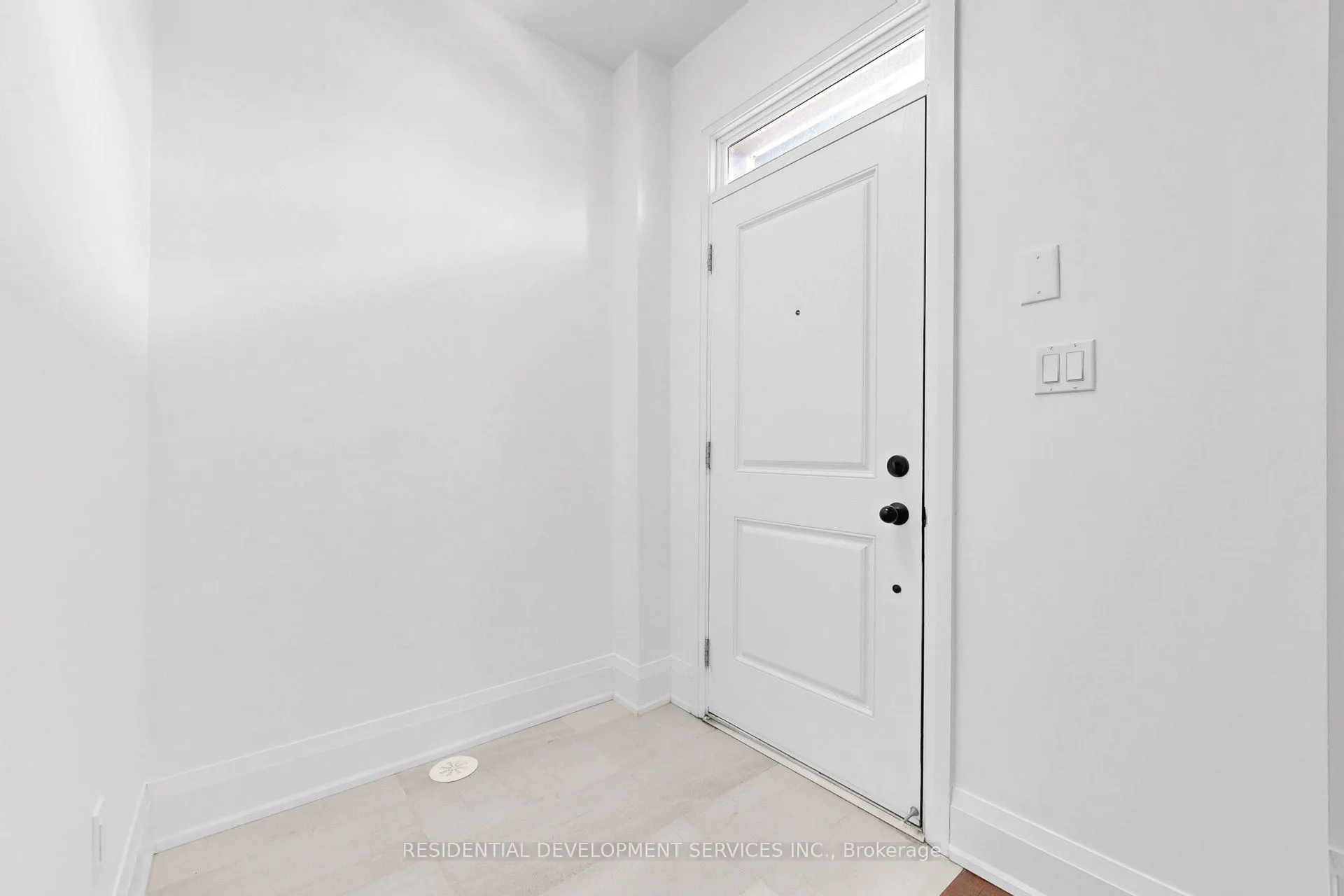 37 Village Parkway #18