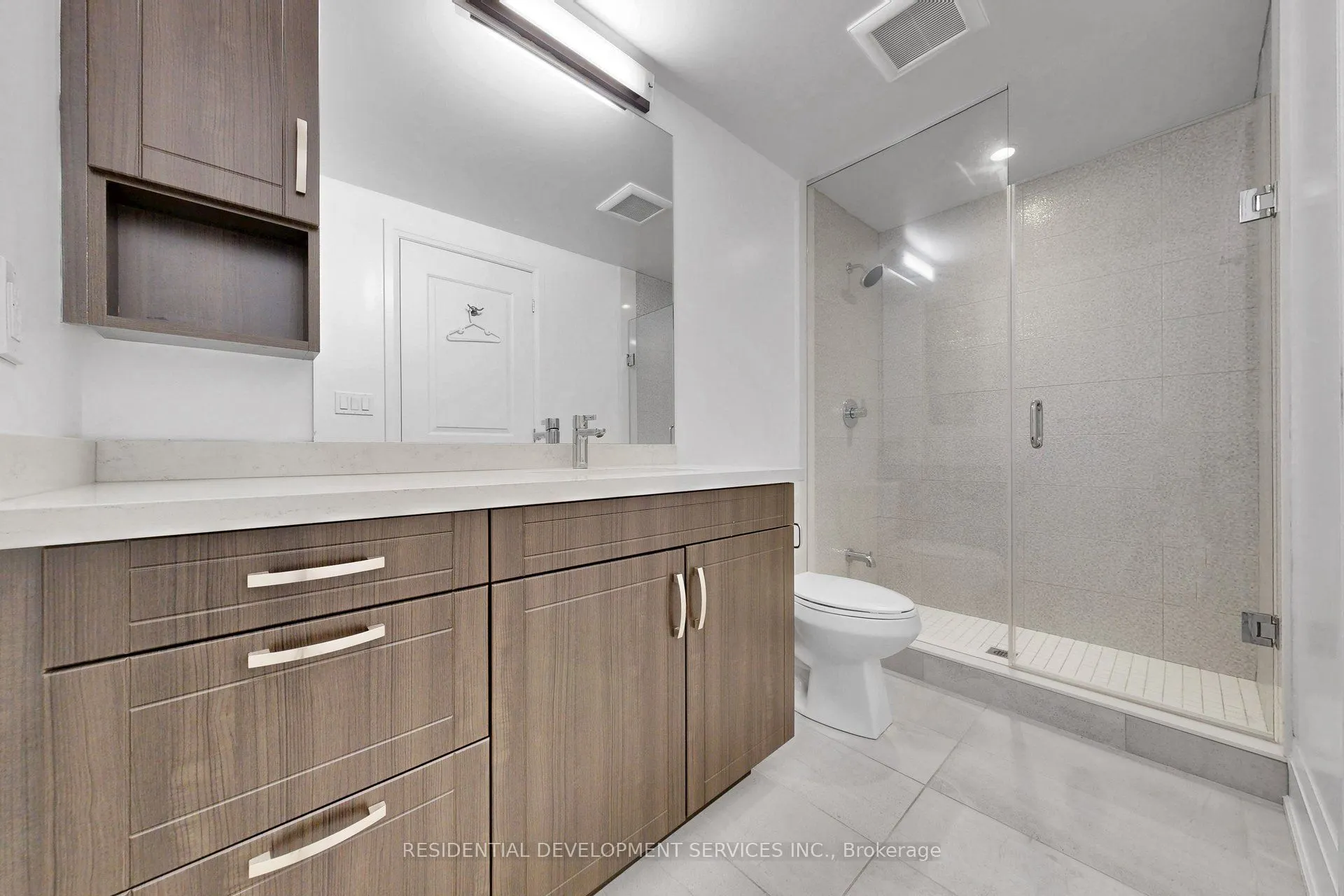 37 Village Parkway #18