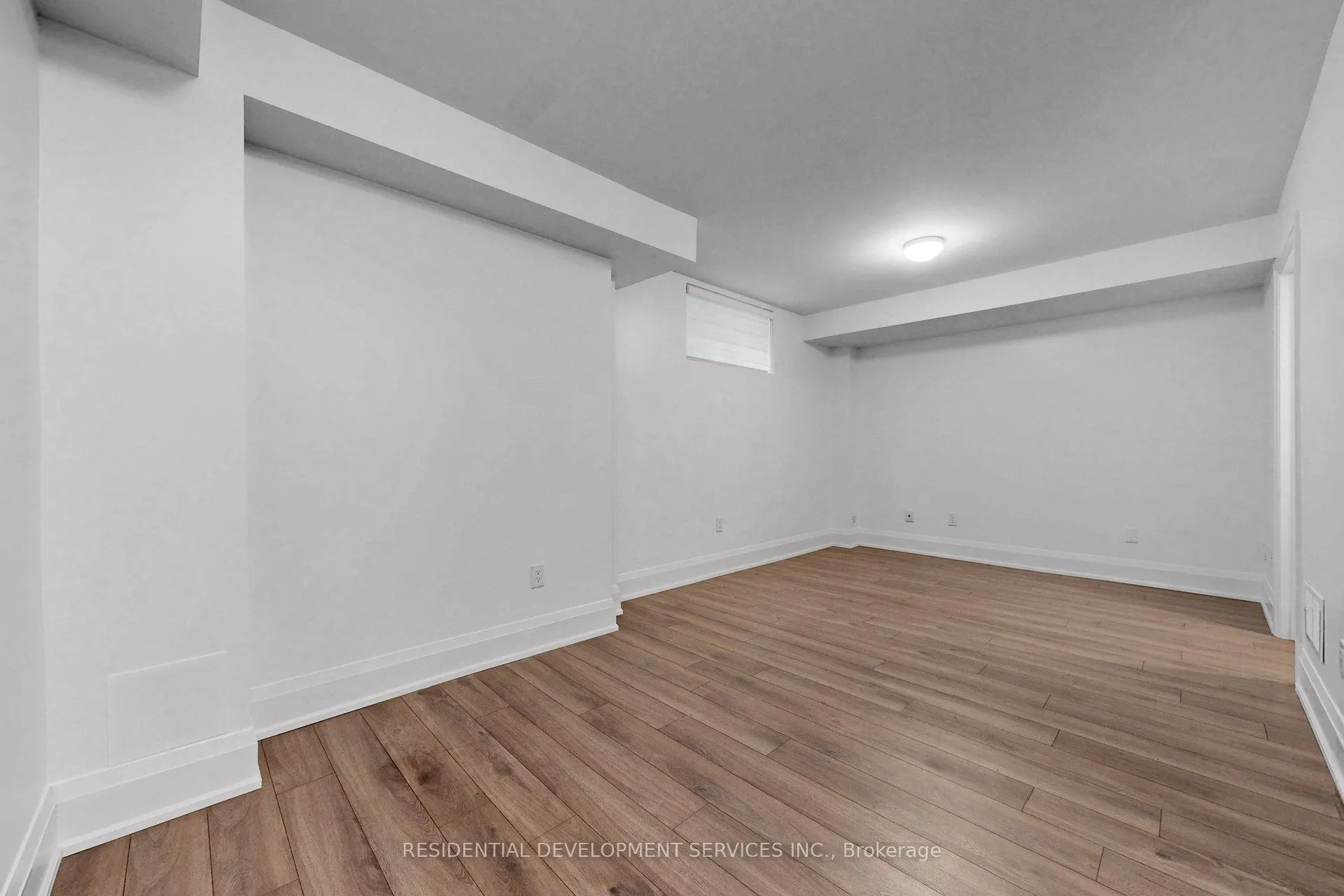 37 Village Parkway #18