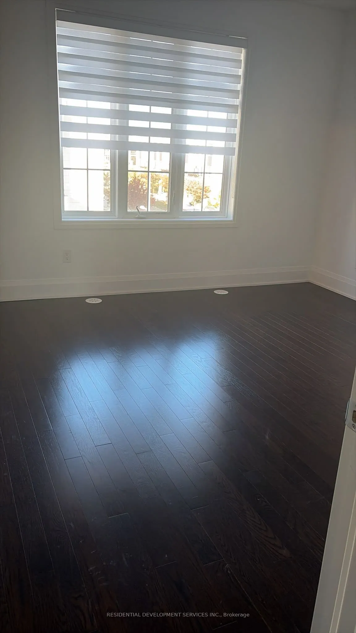 37 Village Parkway #18