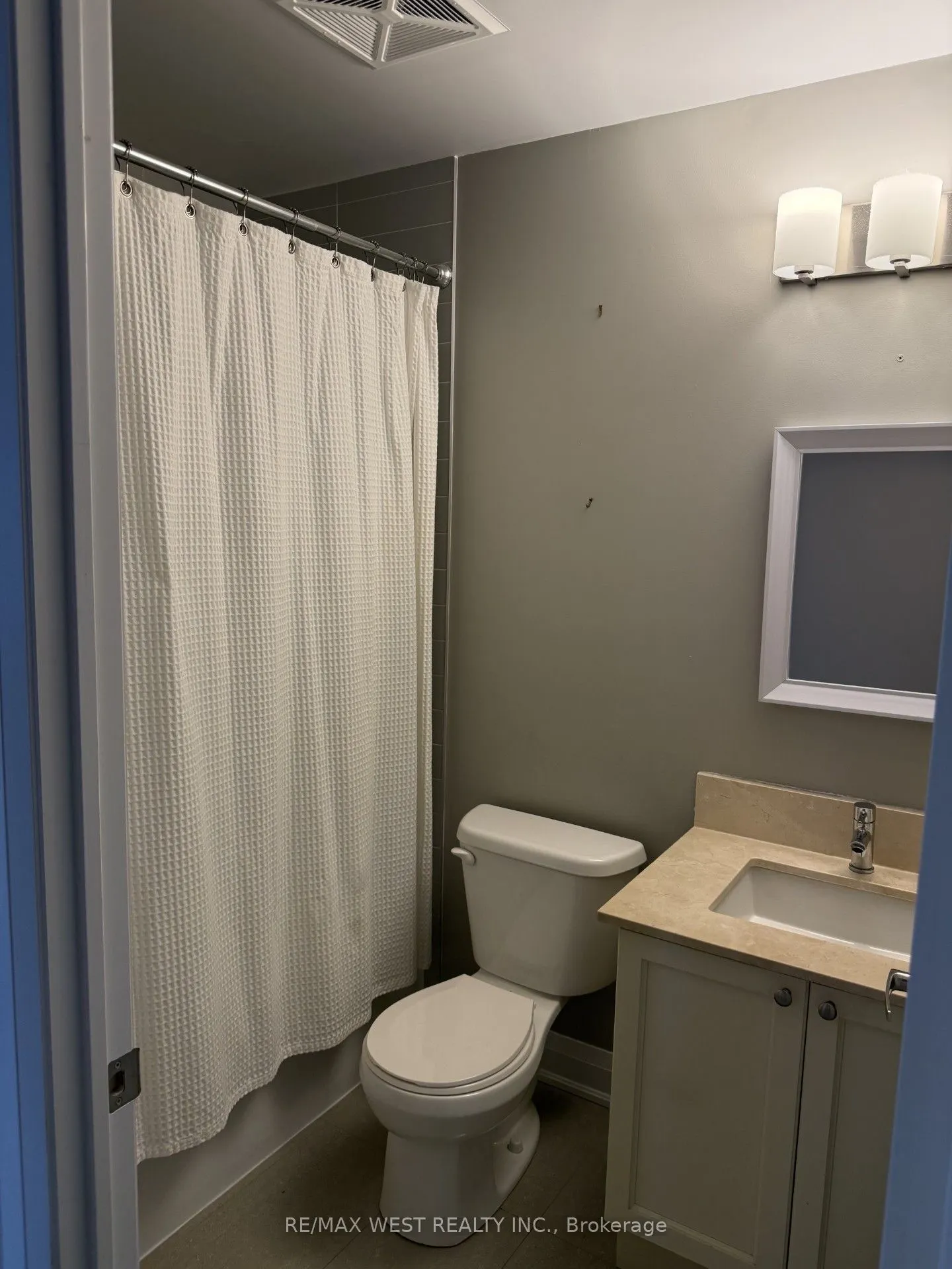 12 Woodstream Boulevard #217