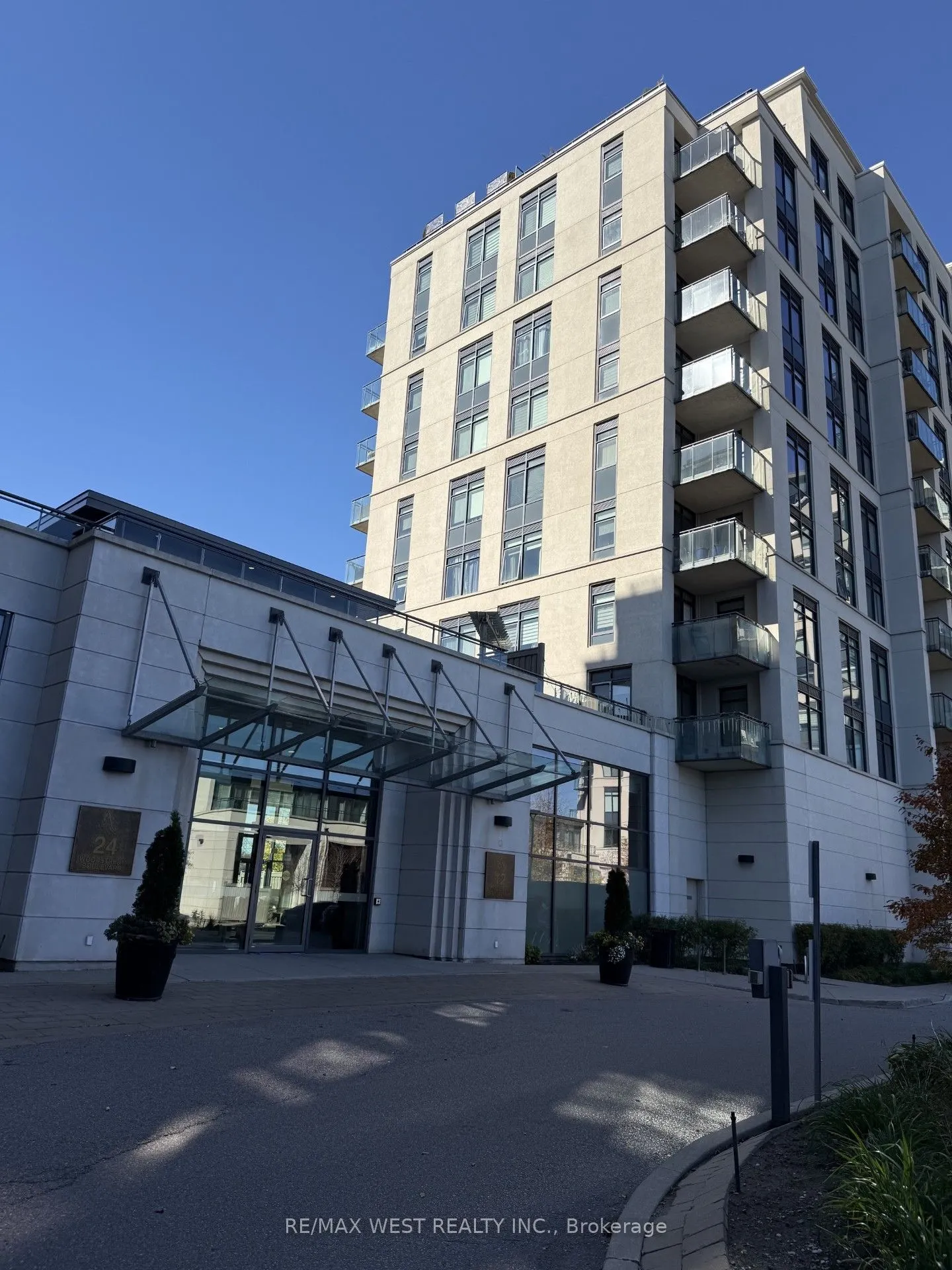 12 Woodstream Boulevard #217