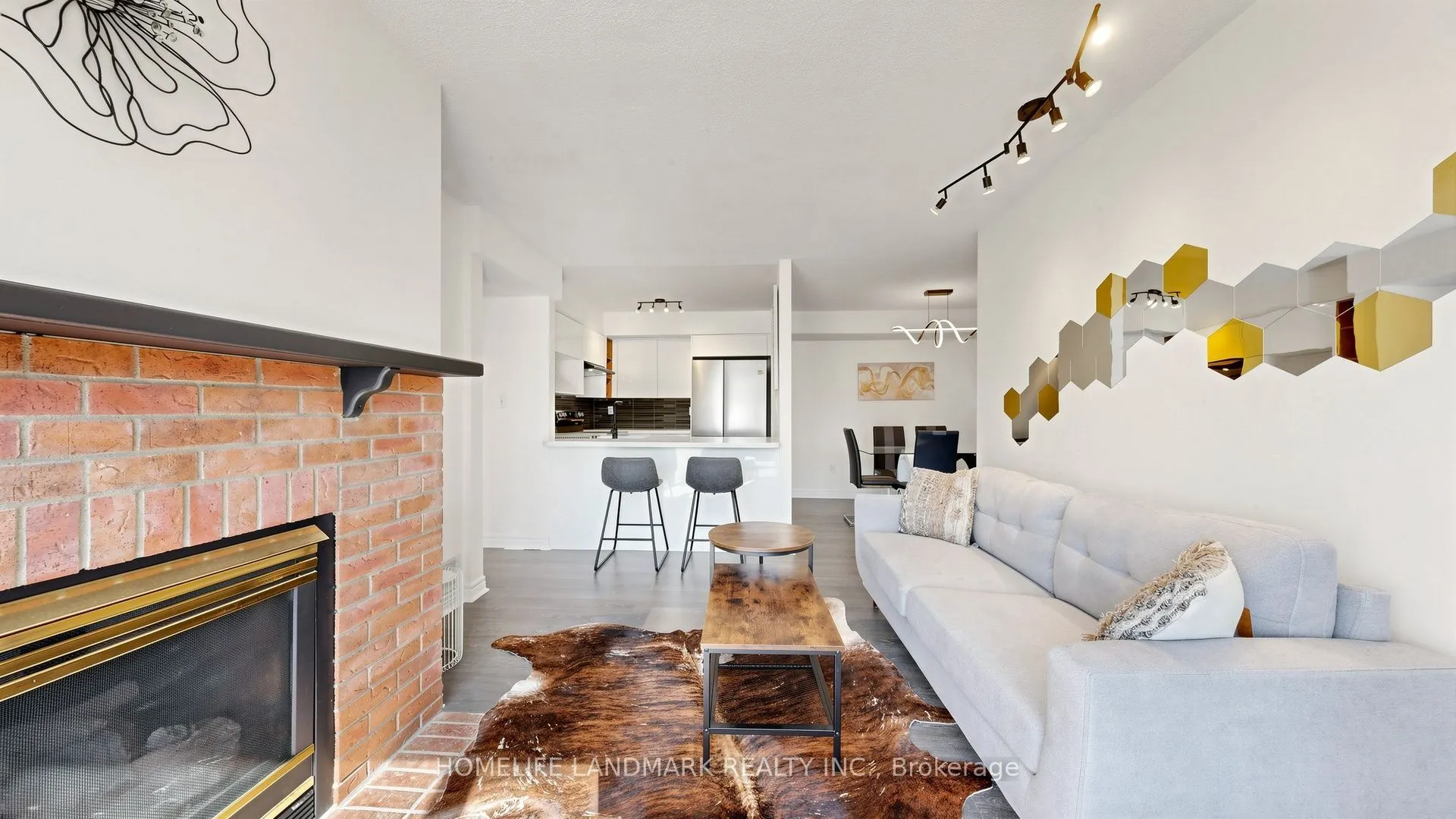 75 Weldrick Road E #613