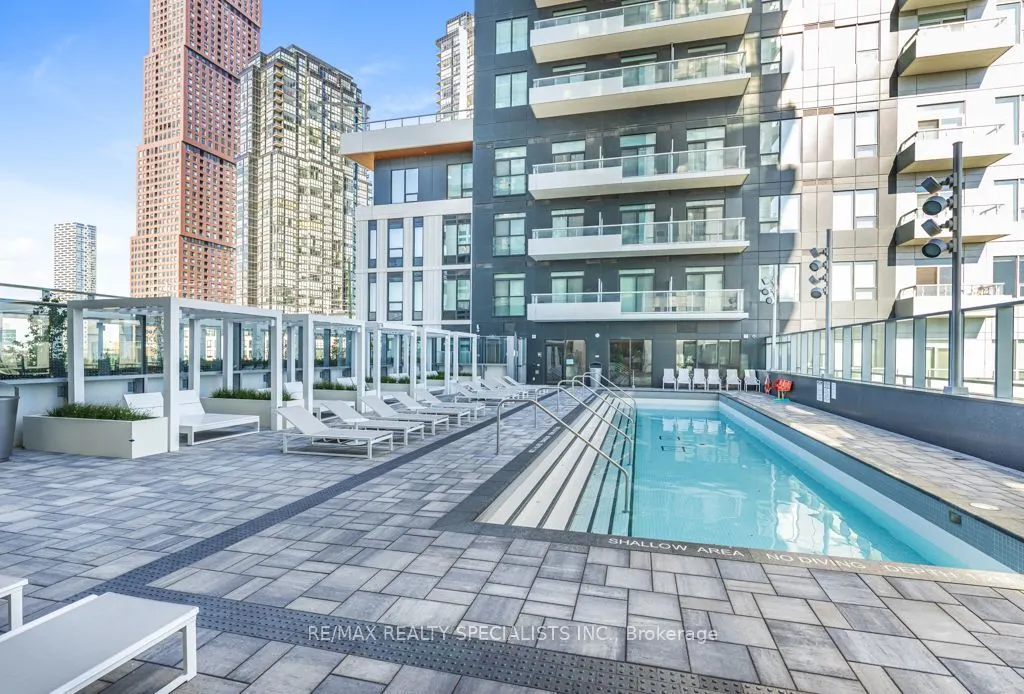 21 Meadowdale Road #2407