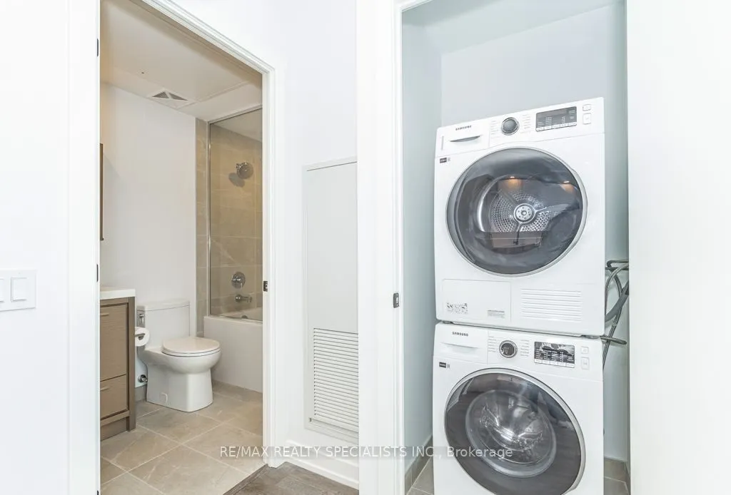 21 Meadowdale Road #2407