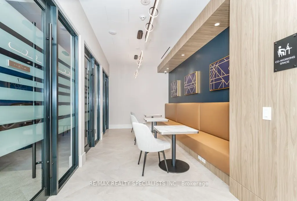 21 Meadowdale Road #2407