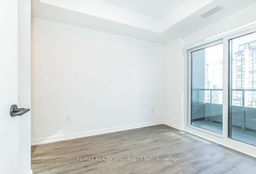 21 Meadowdale Road #2407