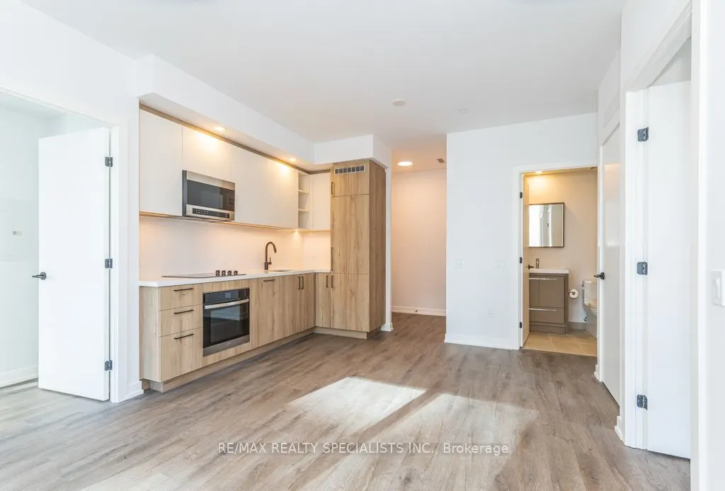 21 Meadowdale Road #2407