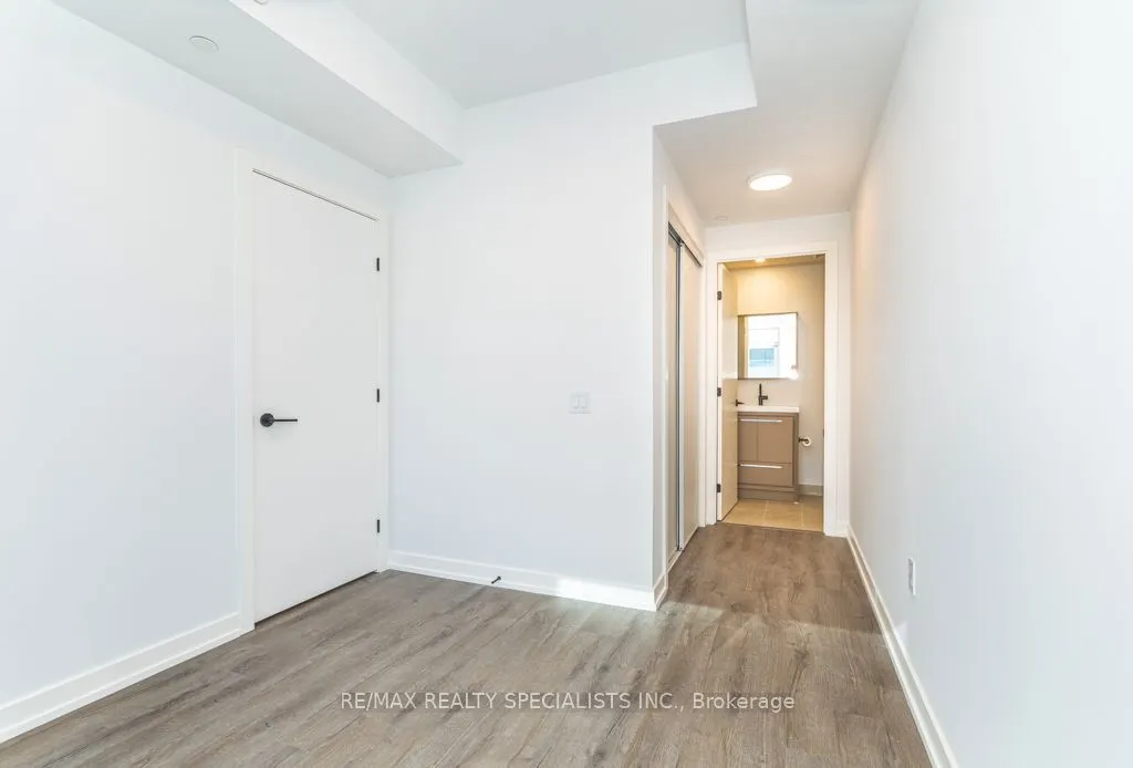 21 Meadowdale Road #2407