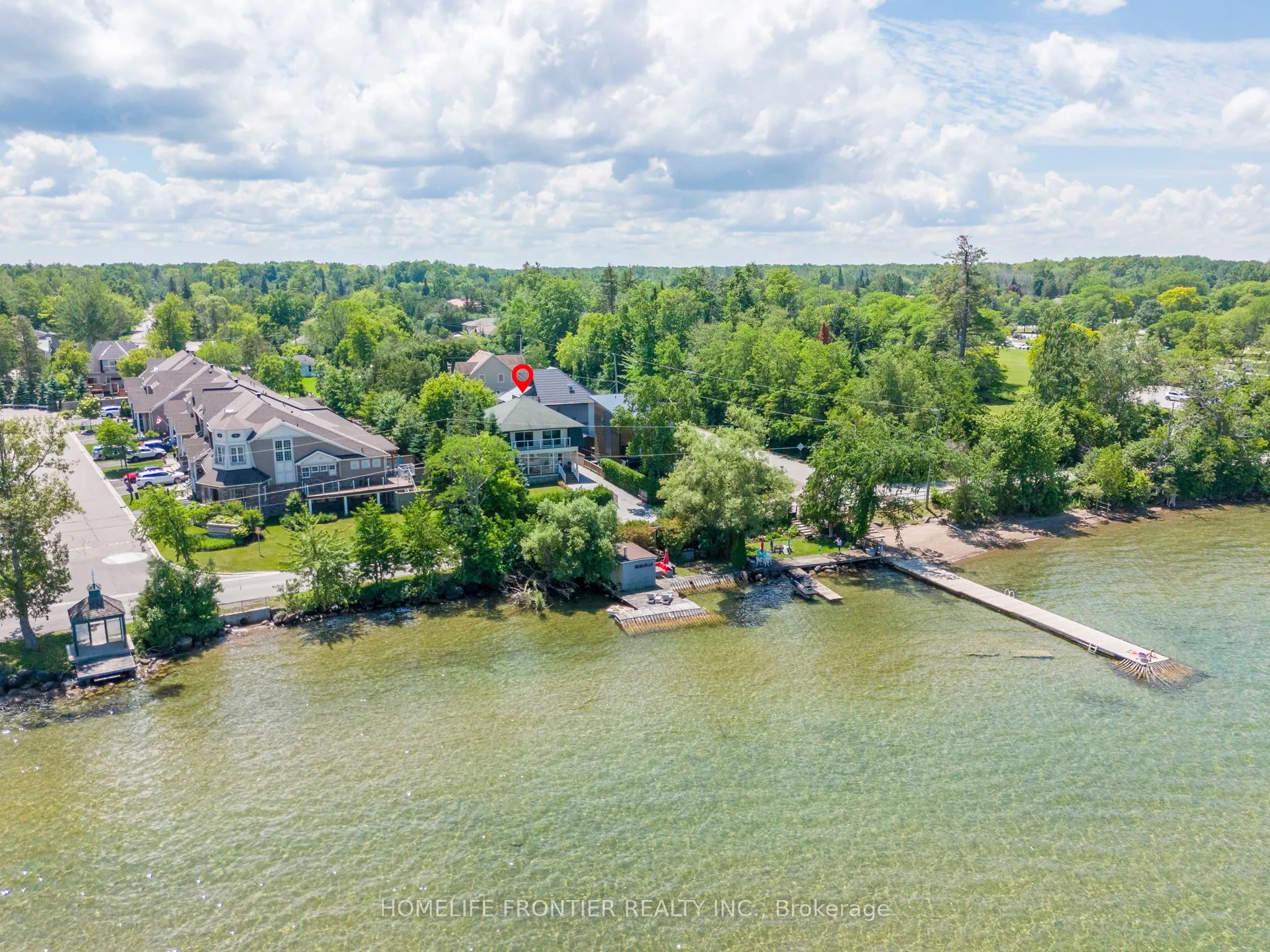 813 Lake Drive E