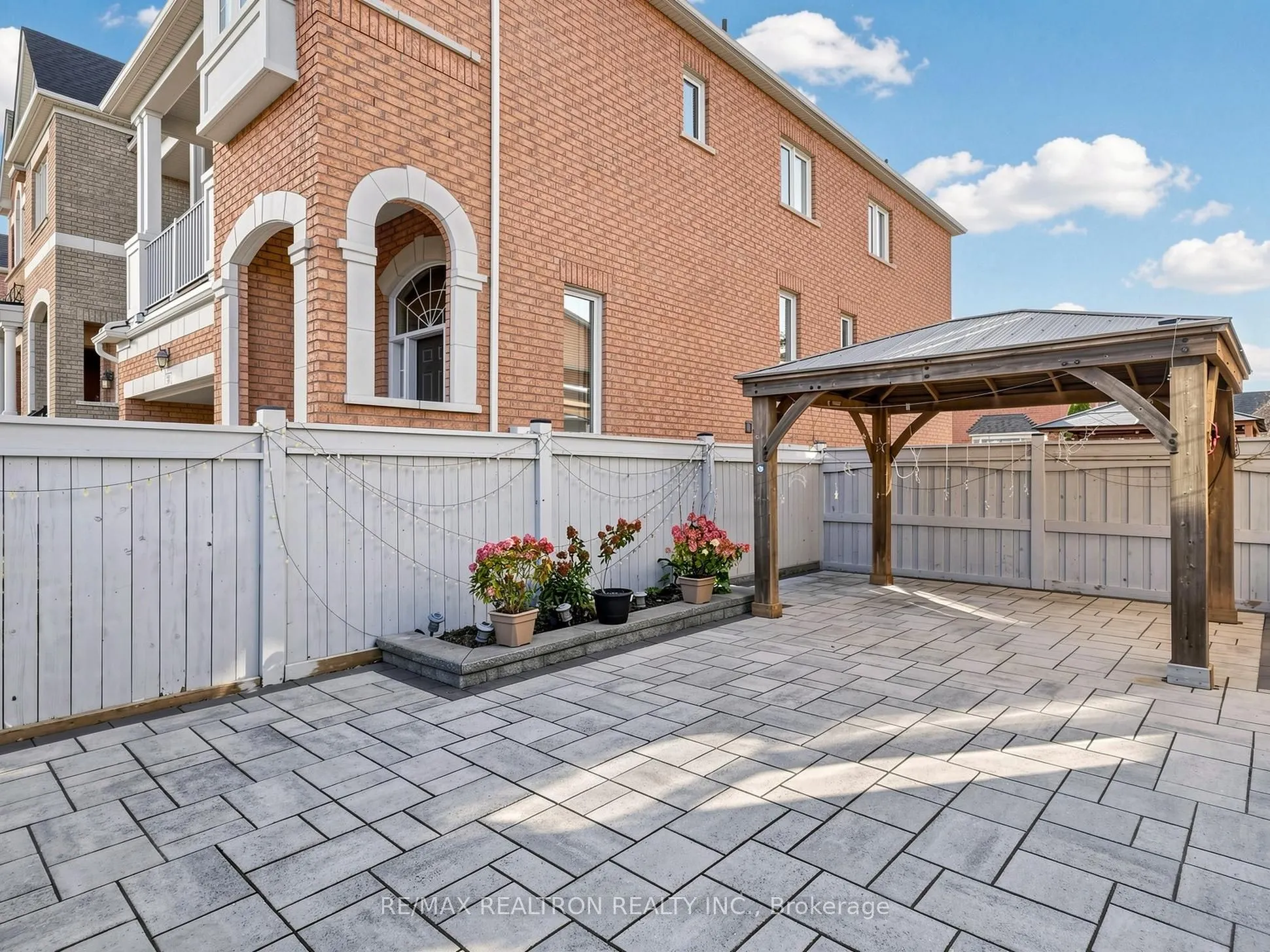 46 Mary Ellen Baker Crescent