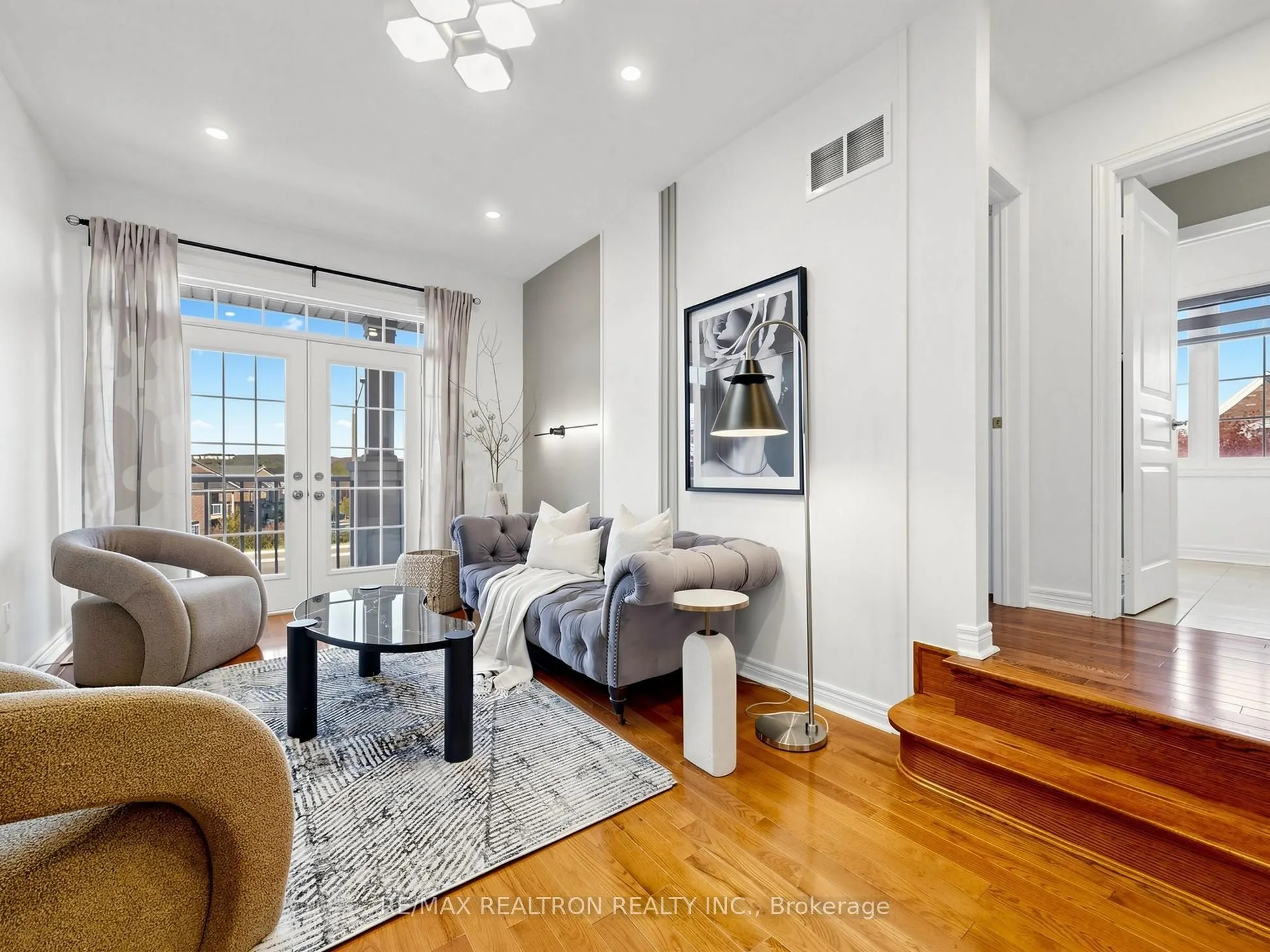 46 Mary Ellen Baker Crescent
