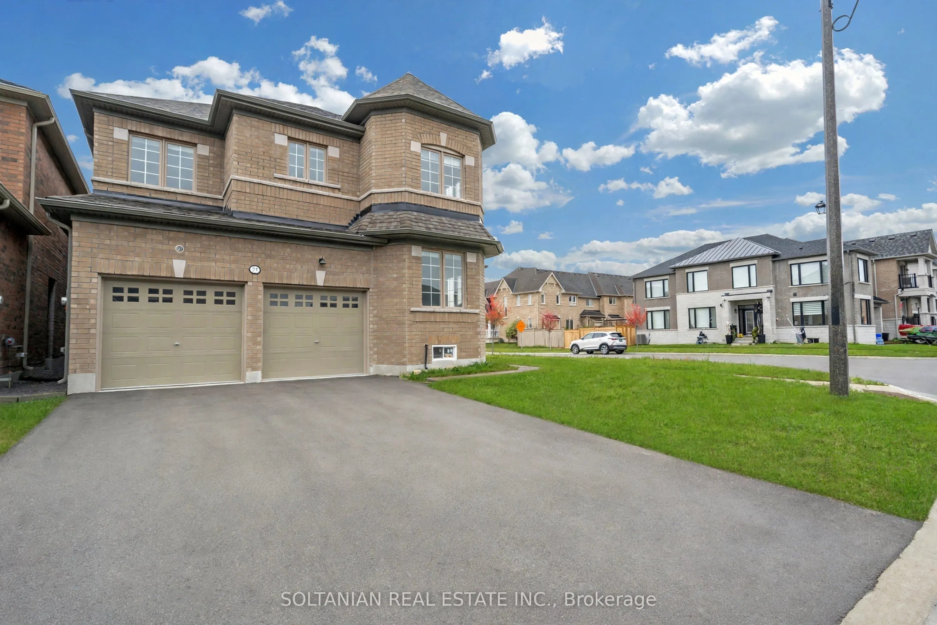 75 bud leggett Crescent