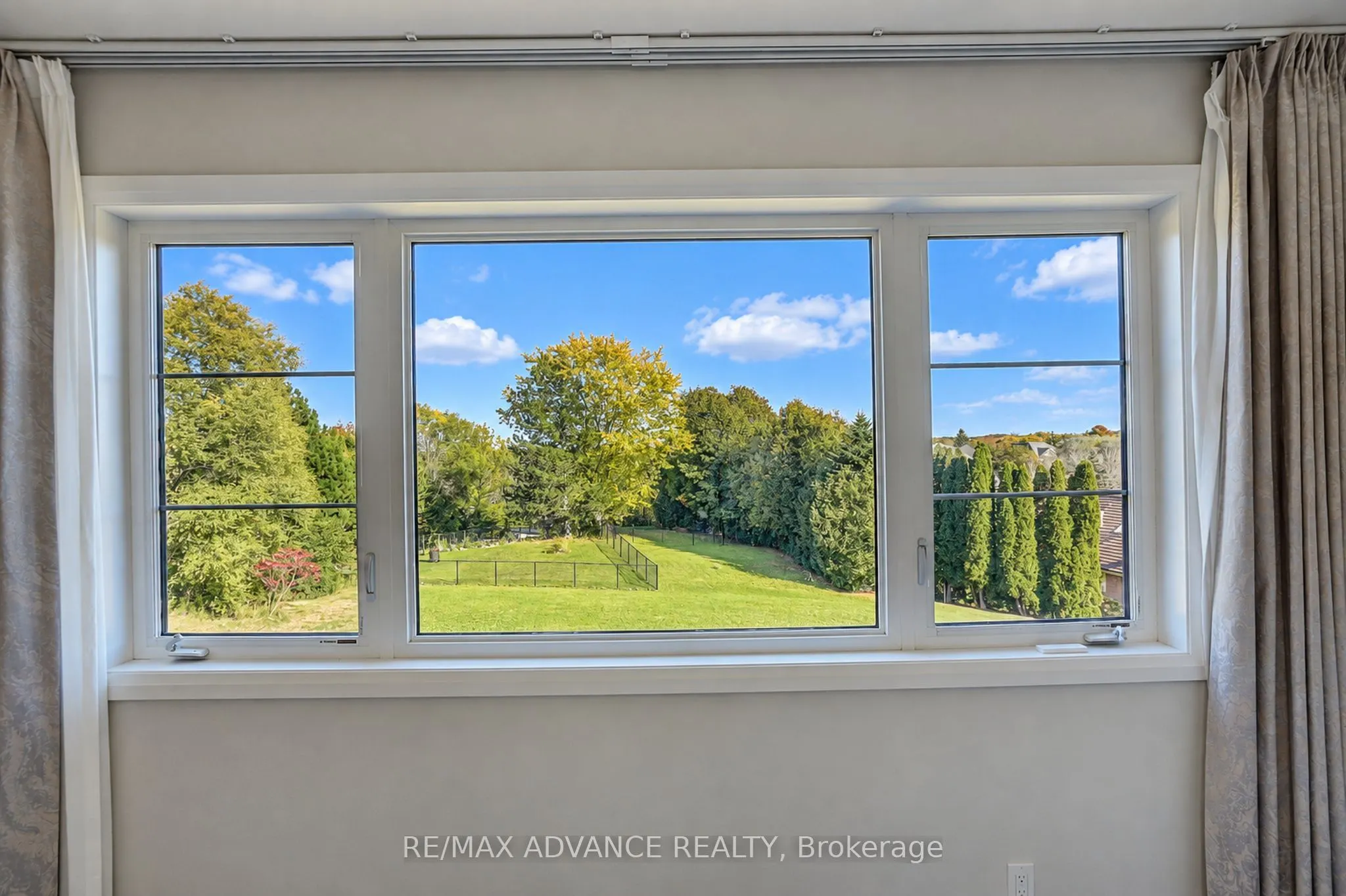 15 Kenneth Campbell Court