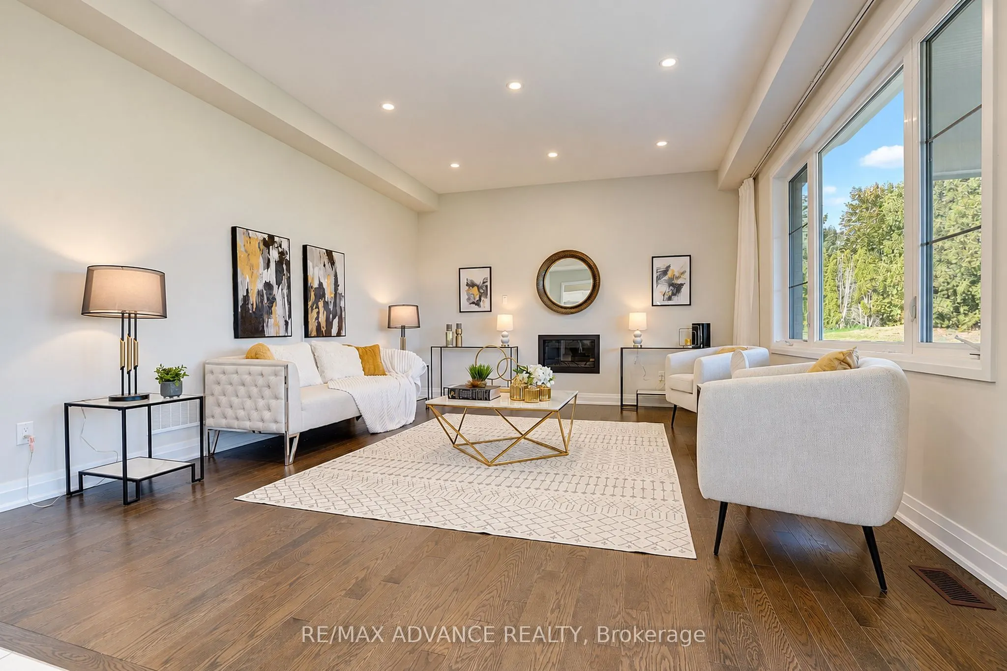 15 Kenneth Campbell Court