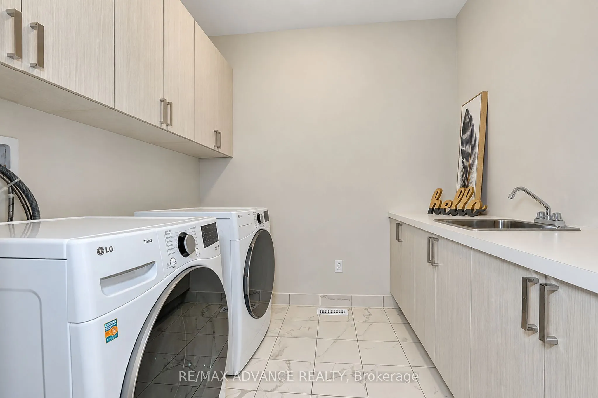 15 Kenneth Campbell Court
