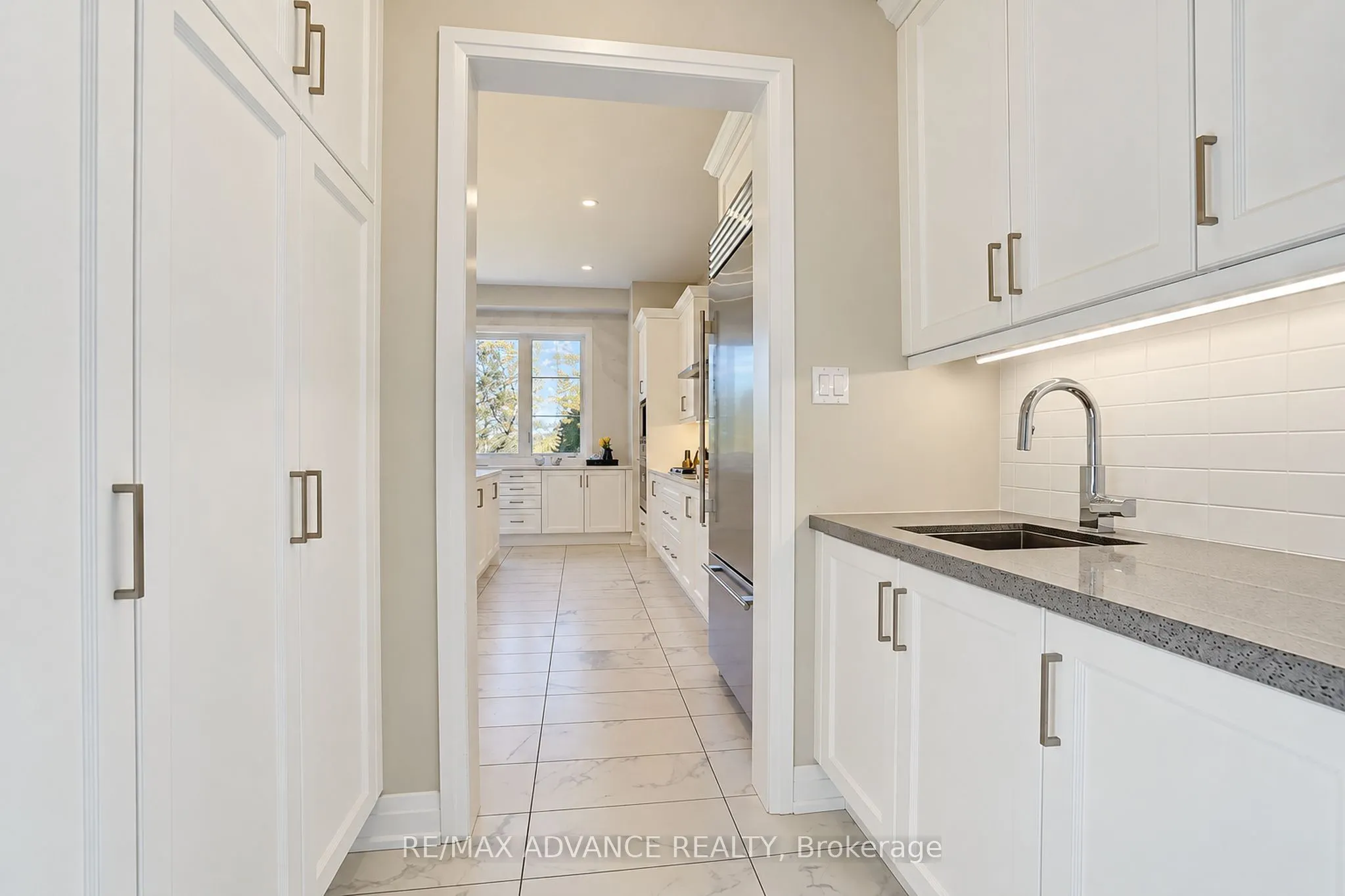 15 Kenneth Campbell Court