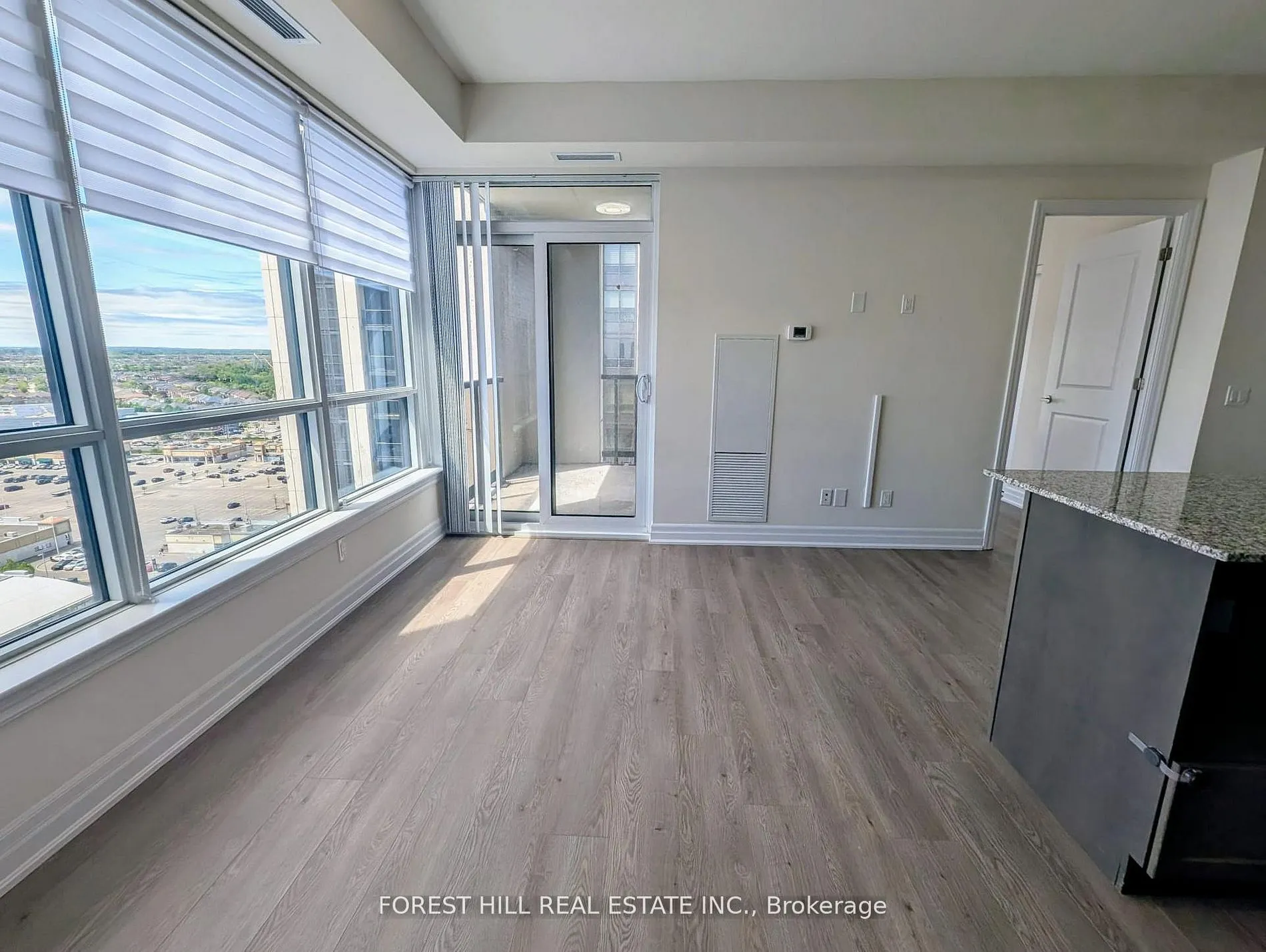 9075 Jane Street #1909