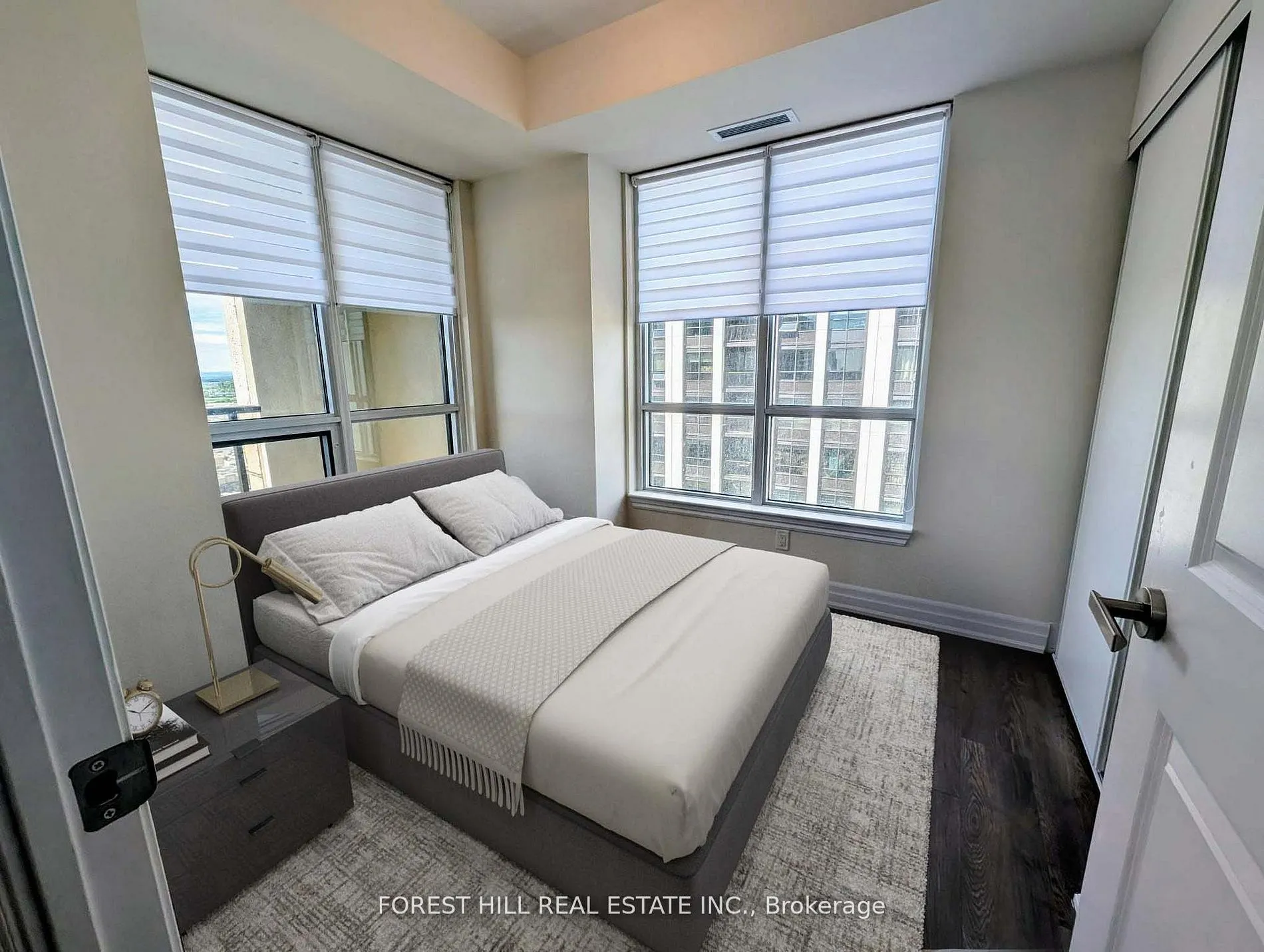 9075 Jane Street #1909
