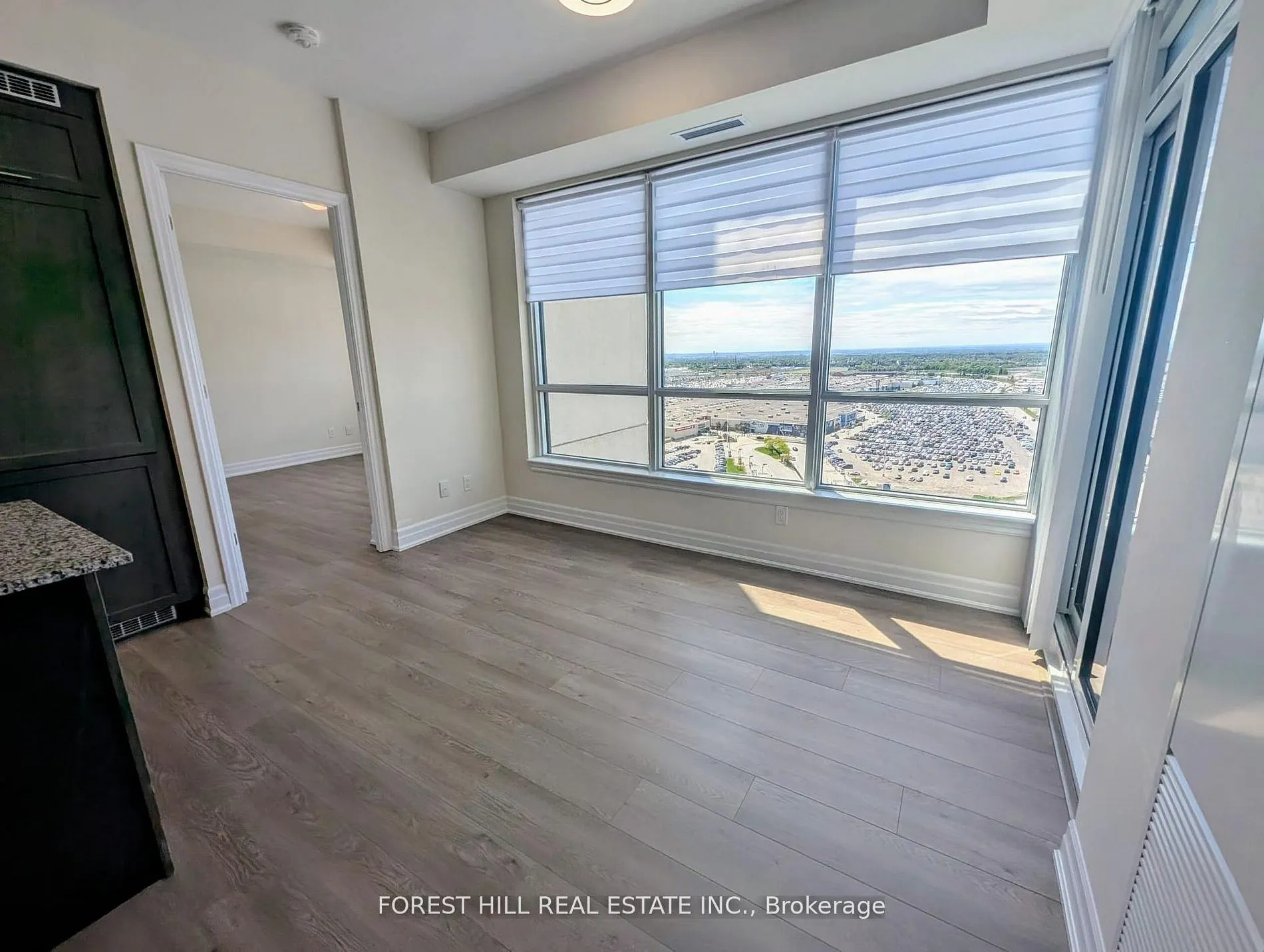 9075 Jane Street #1909