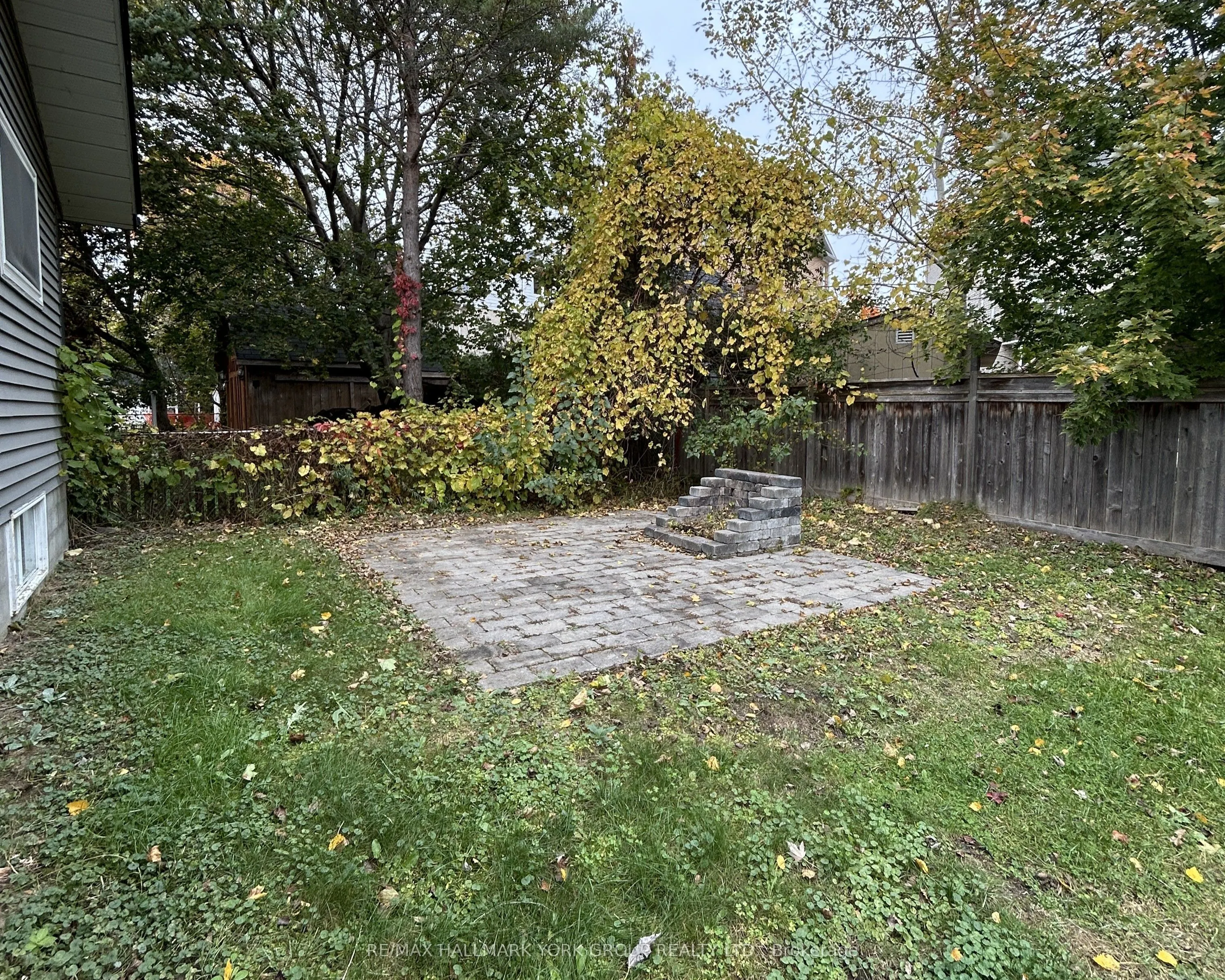 140 Riveredge Drive #Lower
