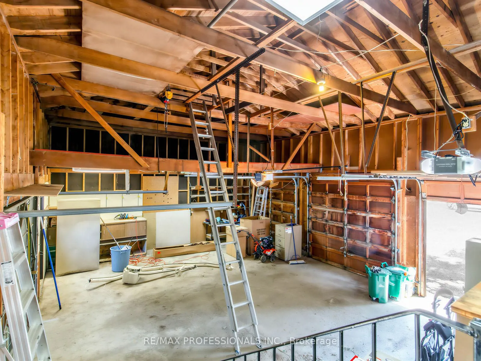 157 Coon's Road