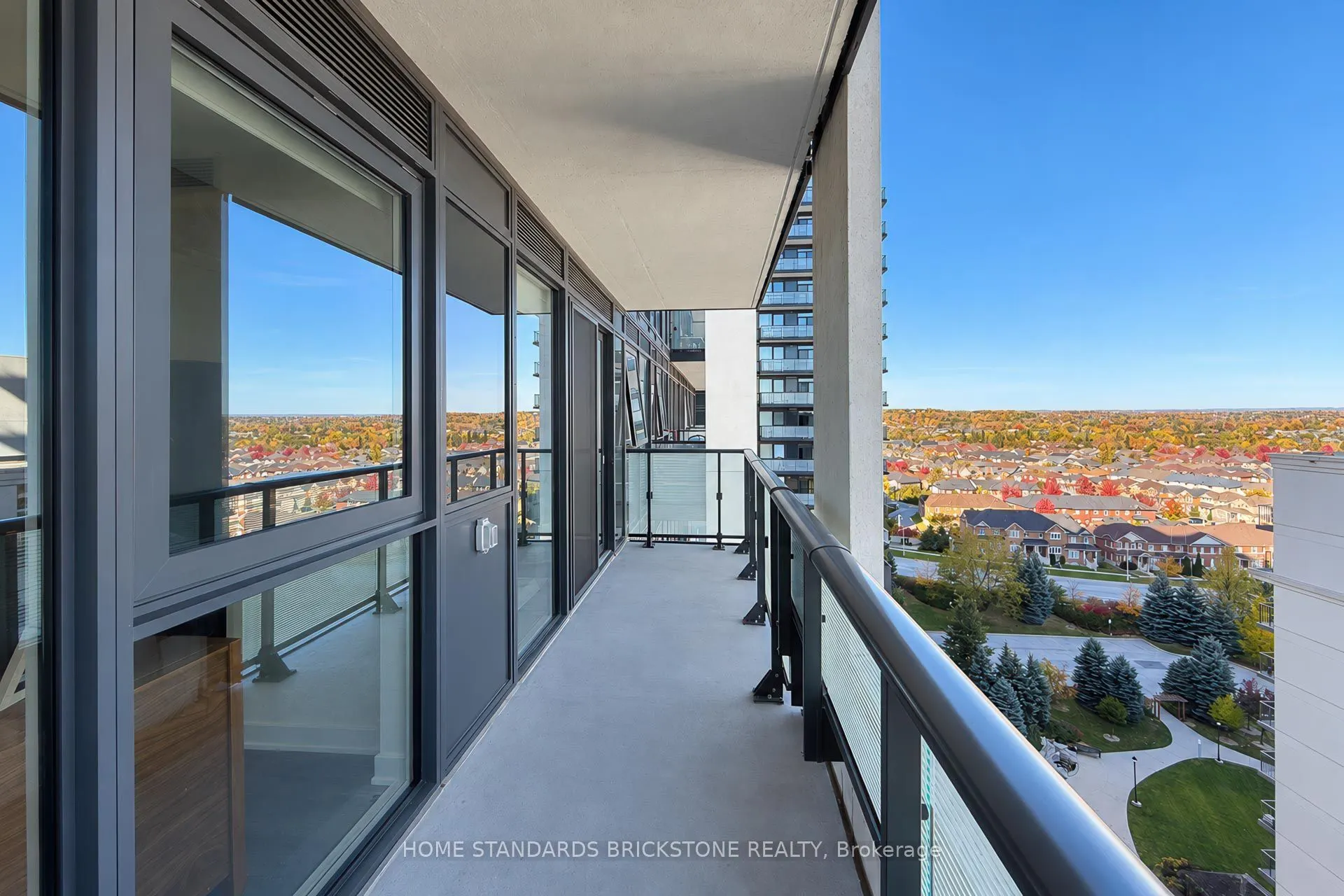 105 Oneida Crescent #1207