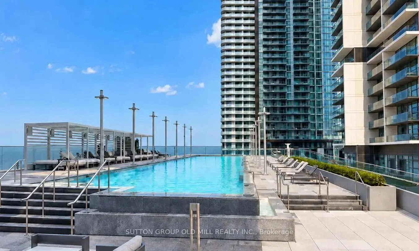 1000 Portage Parkway #505