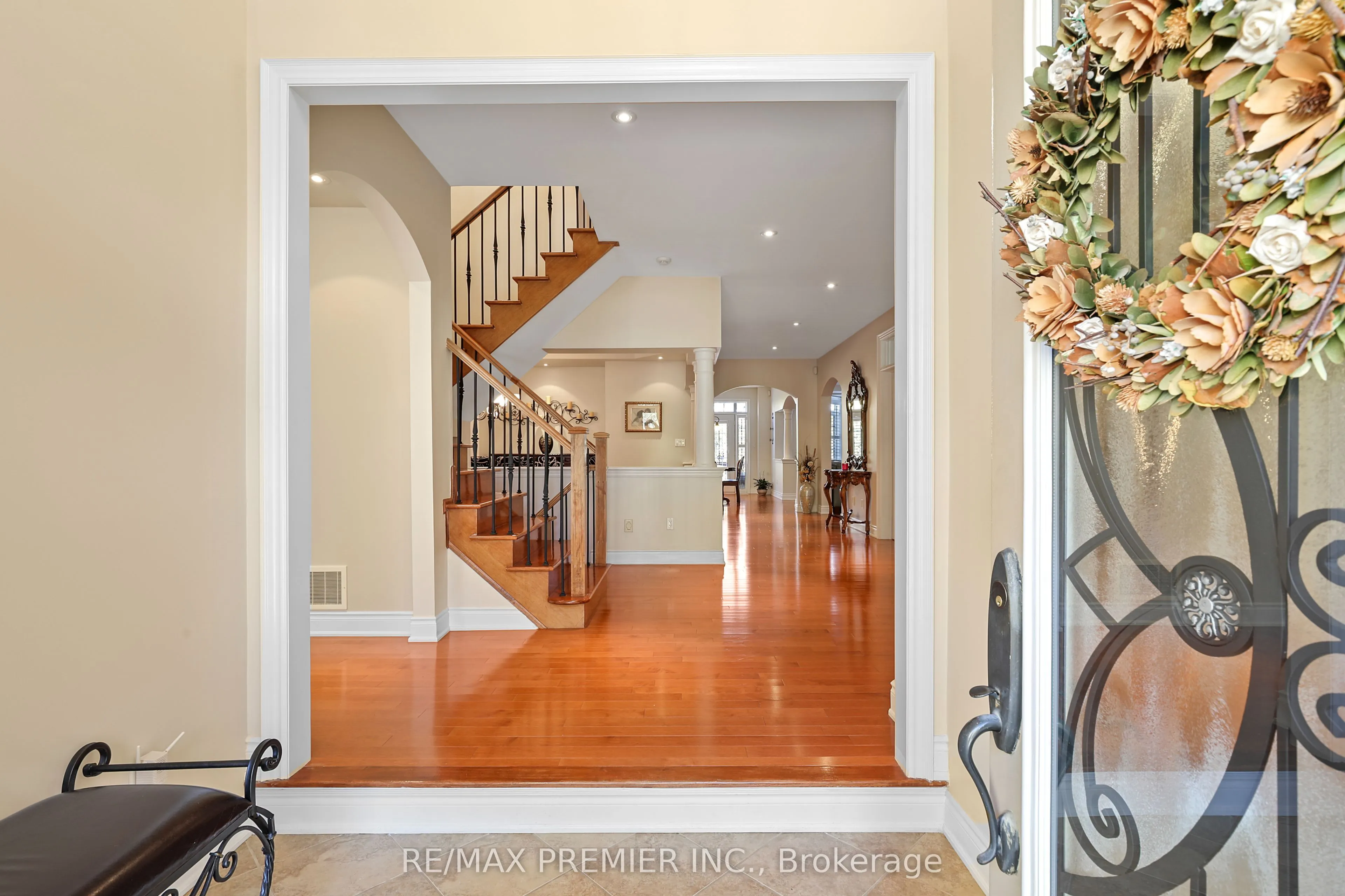 9 Migonette Street
