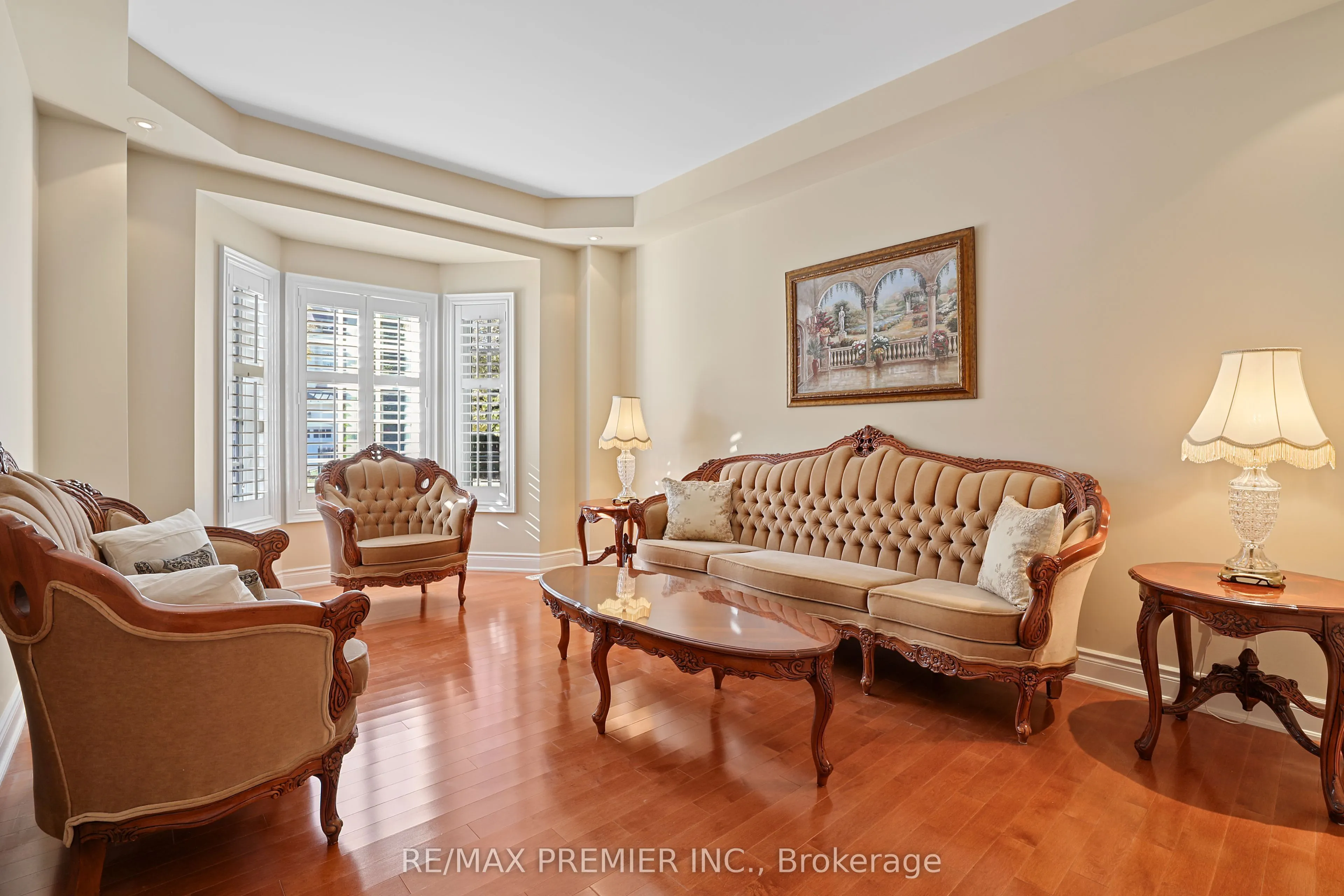 9 Migonette Street