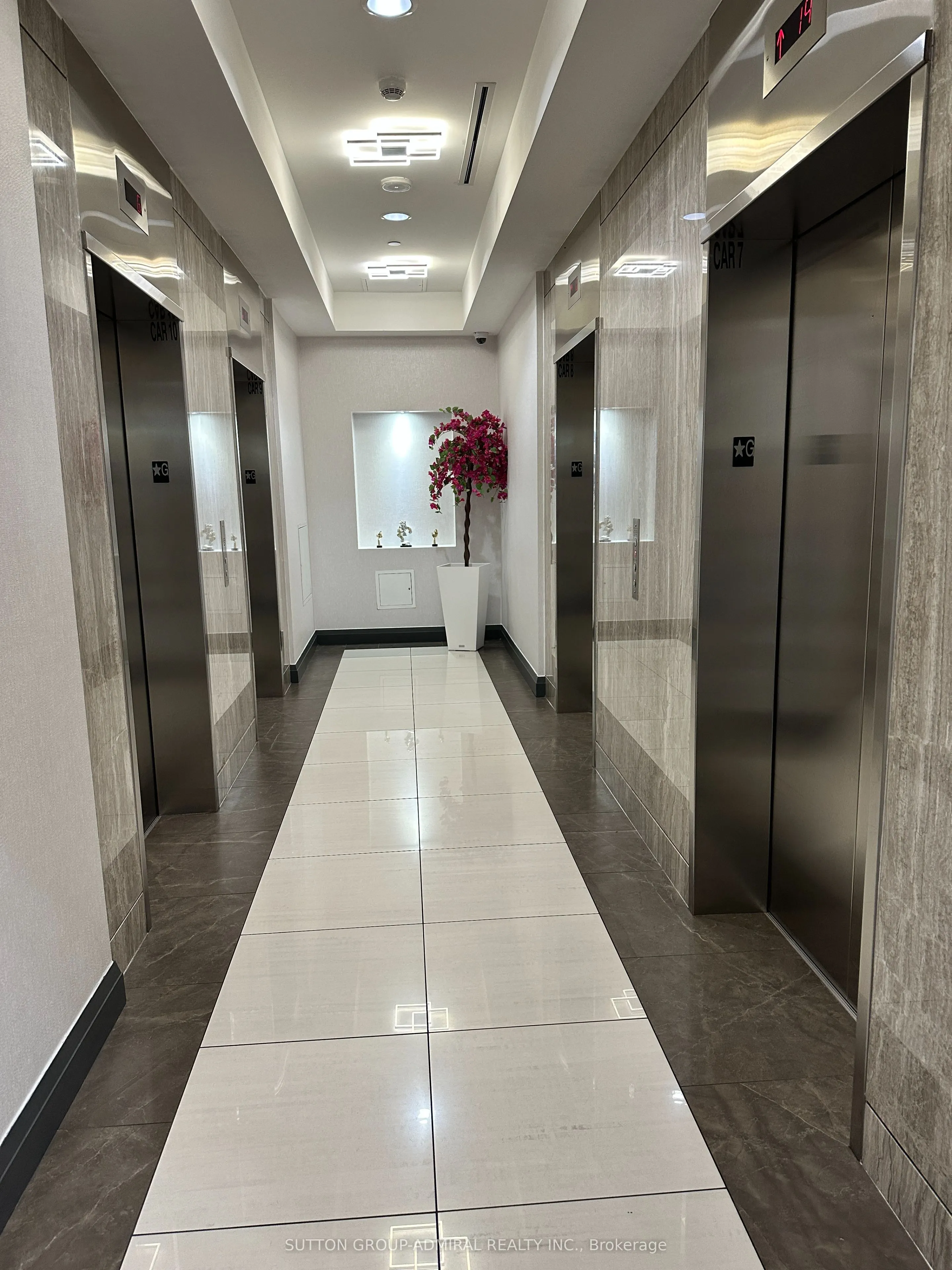 7161 Yonge Street #1728